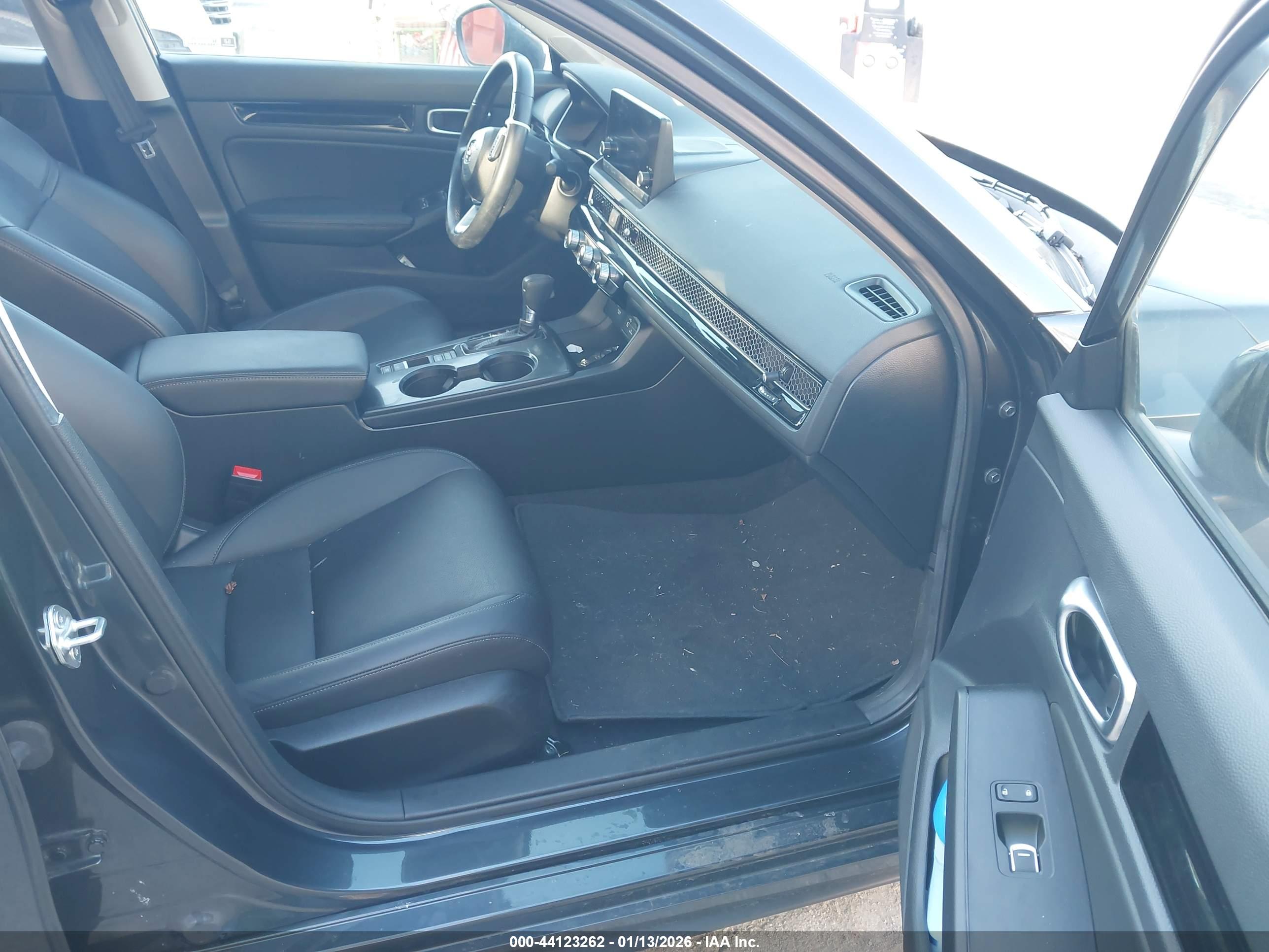 HONDA CIVIC image 5