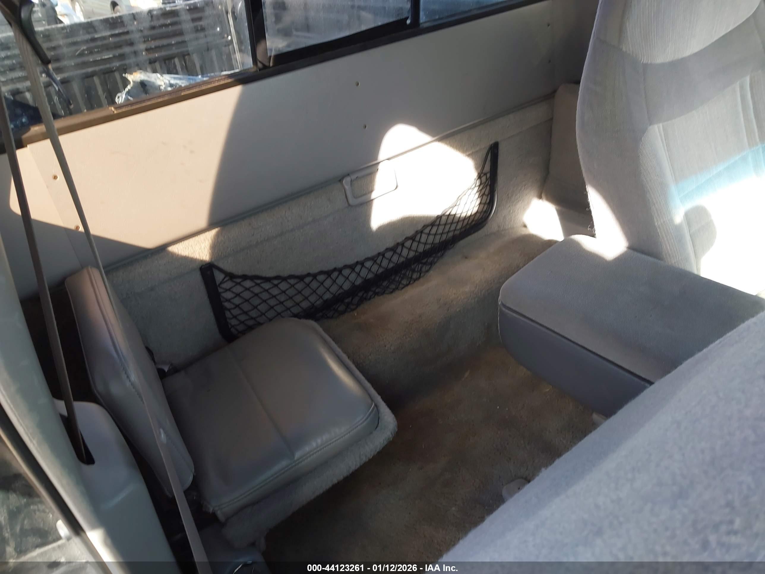 FORD RANGER image 8