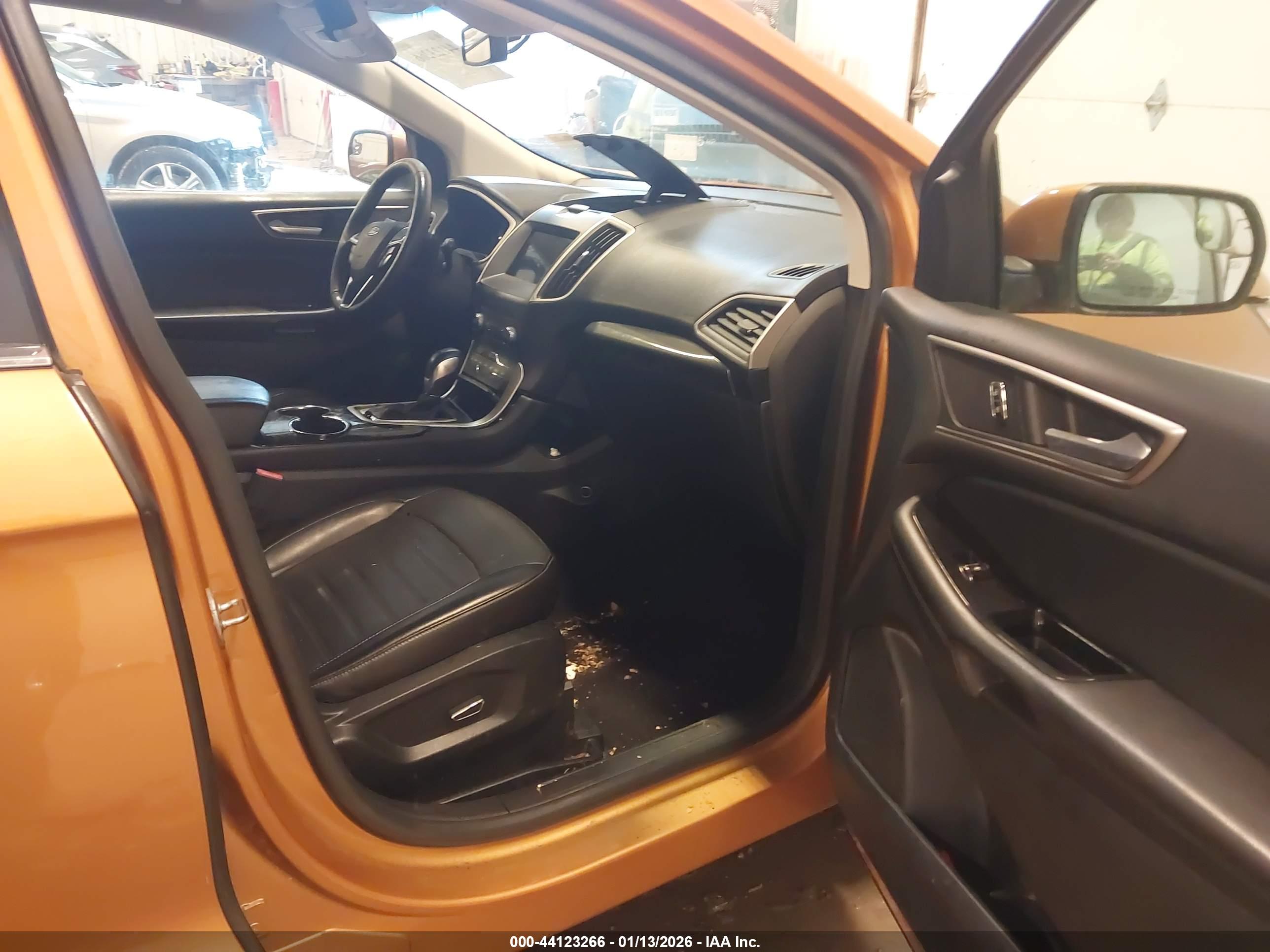 FORD EDGE image 5