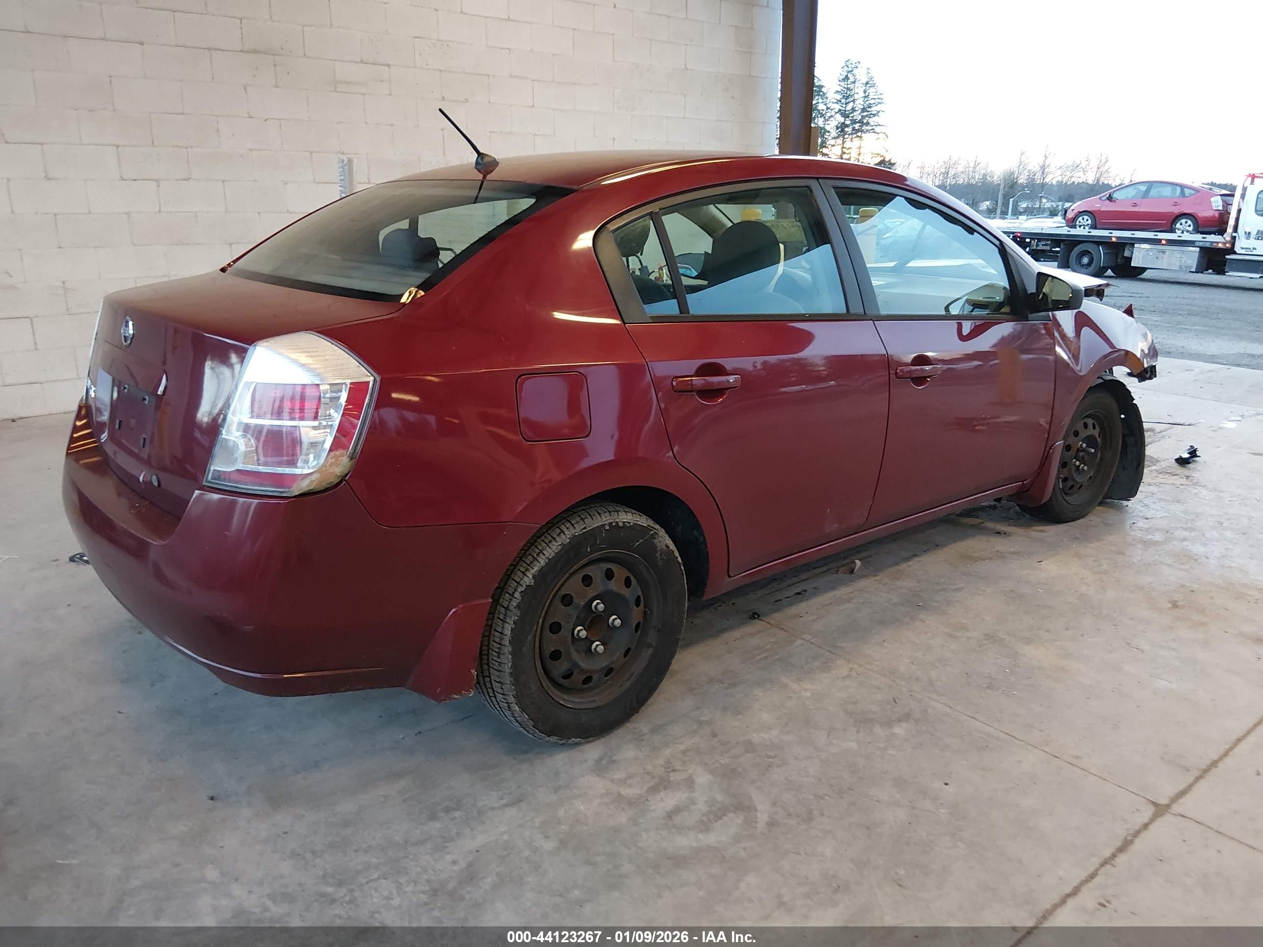 NISSAN SENTRA image 4