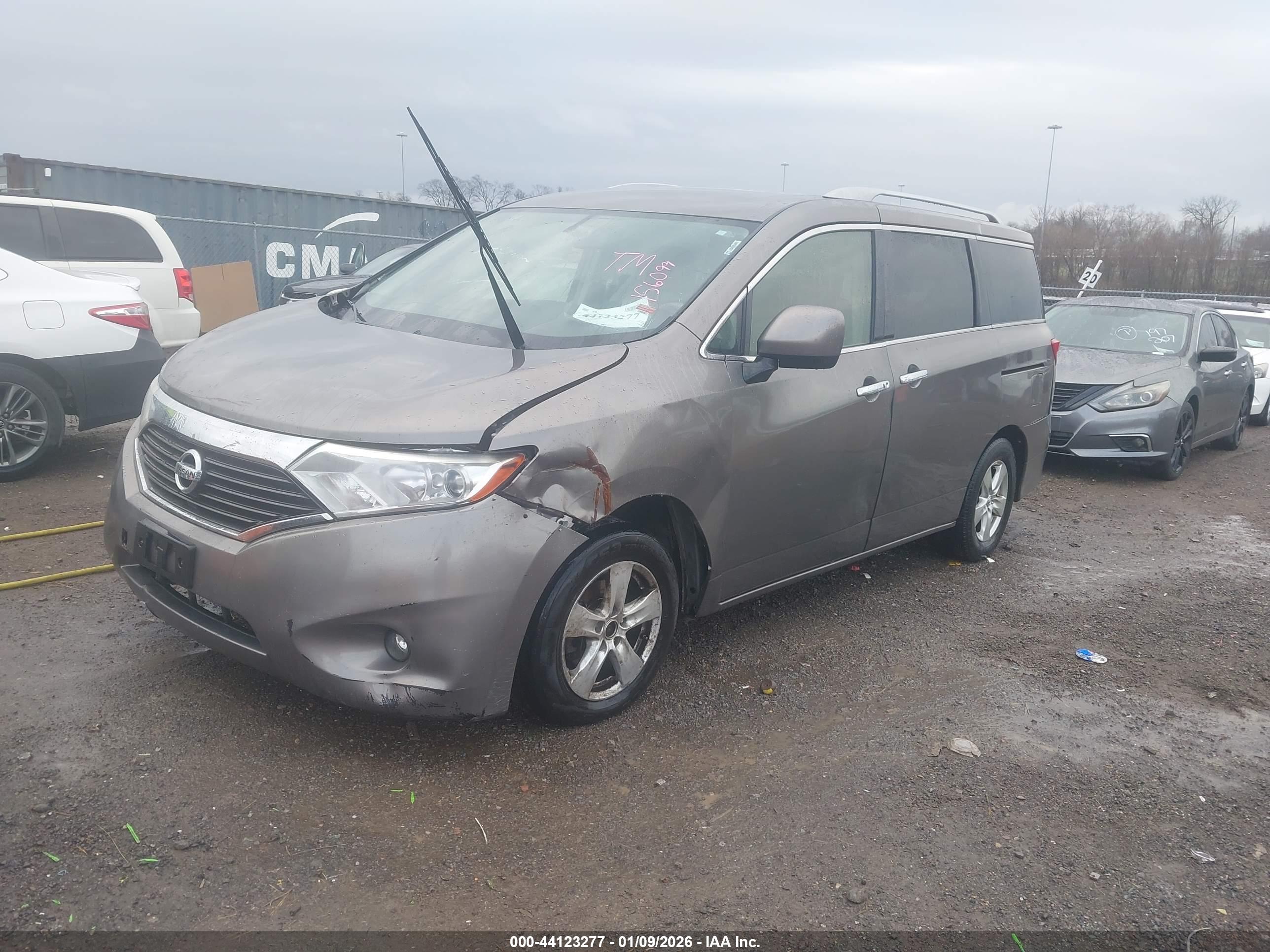NISSAN QUEST image 2