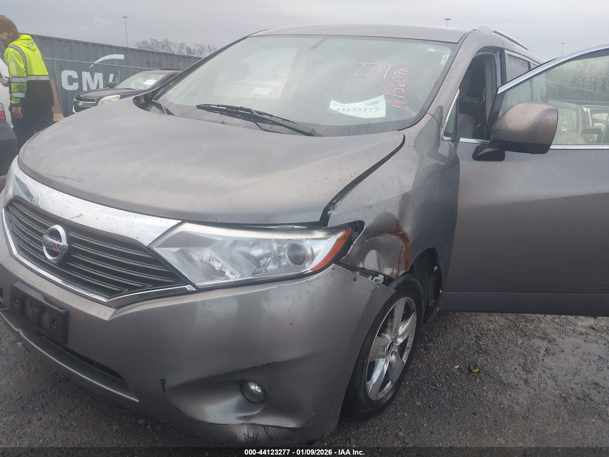 NISSAN QUEST image 6