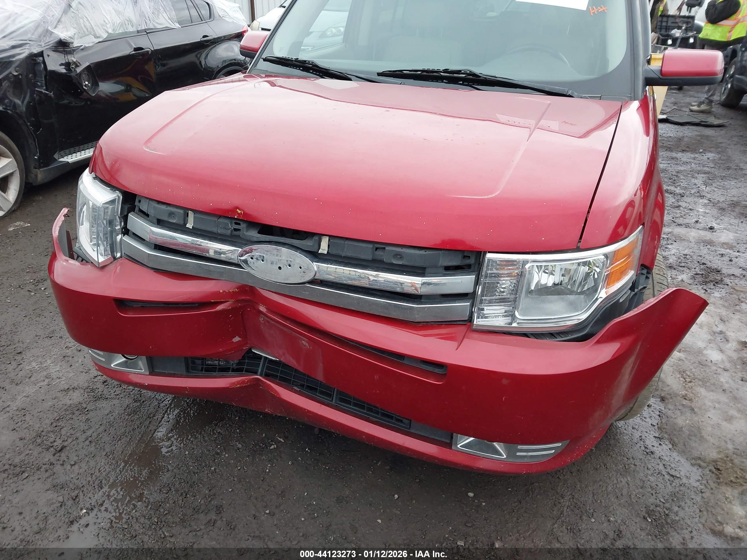FORD FLEX image 6