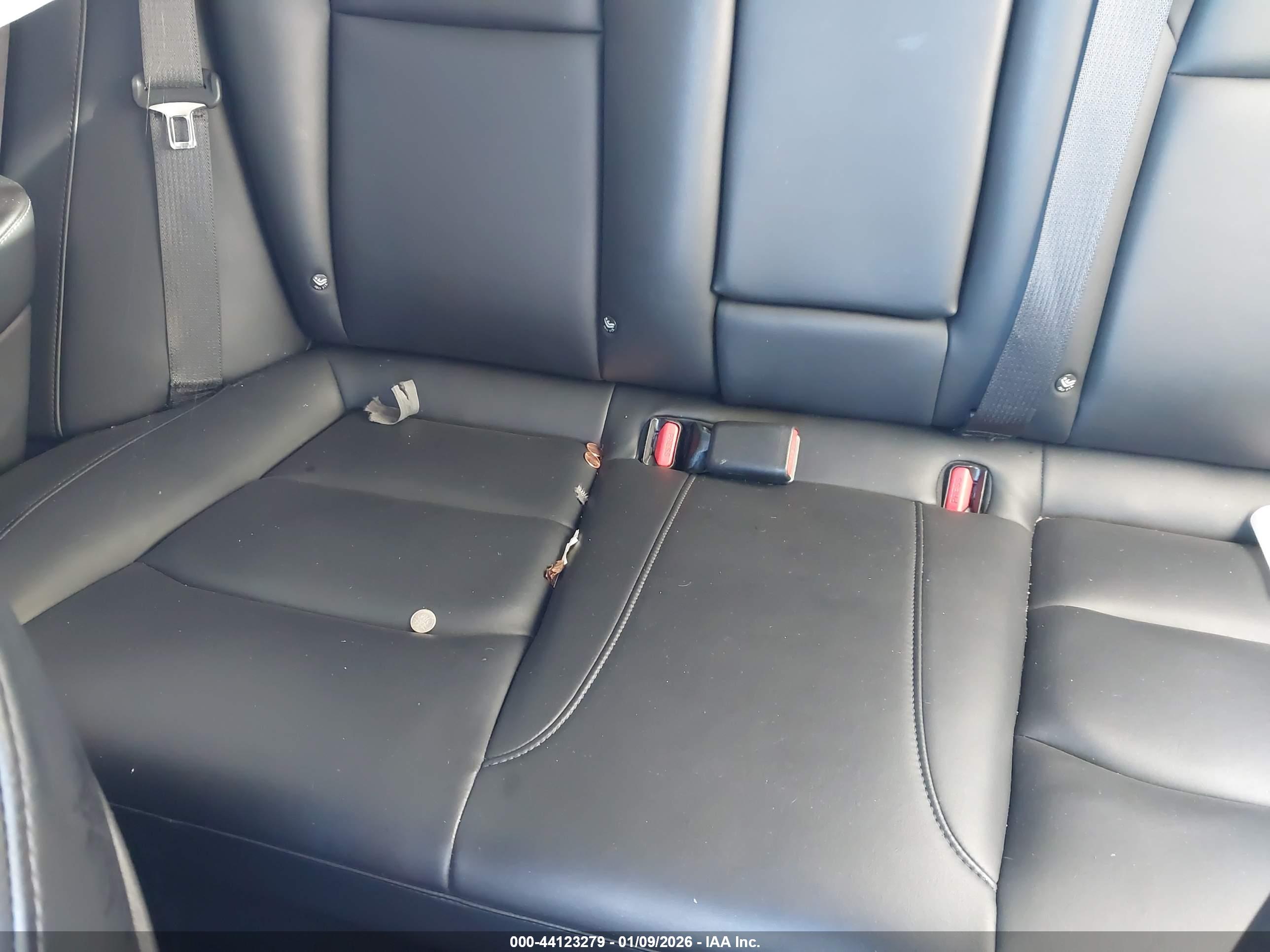 TESLA MODEL image 8