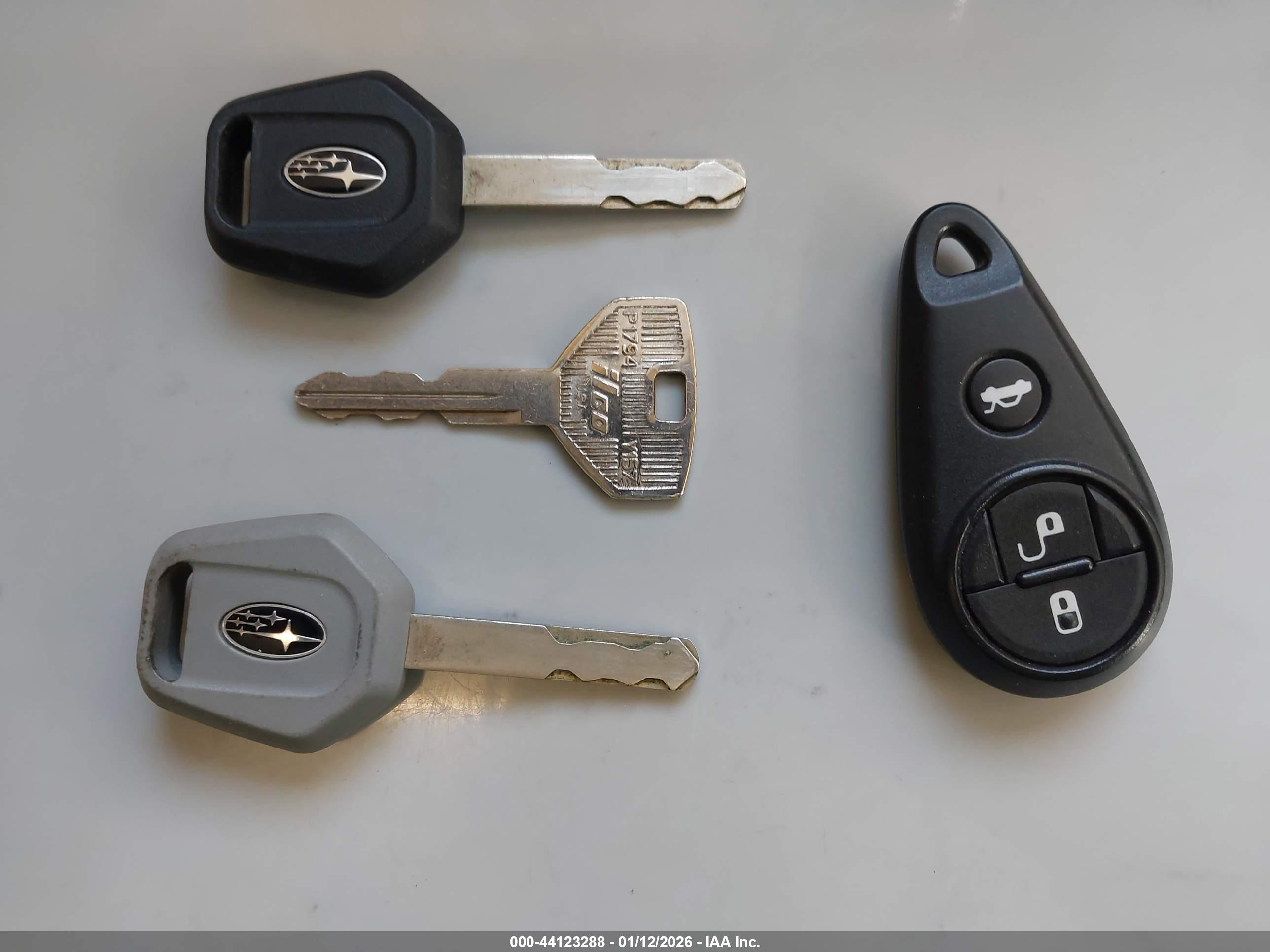 SUBARU FORESTER image 11