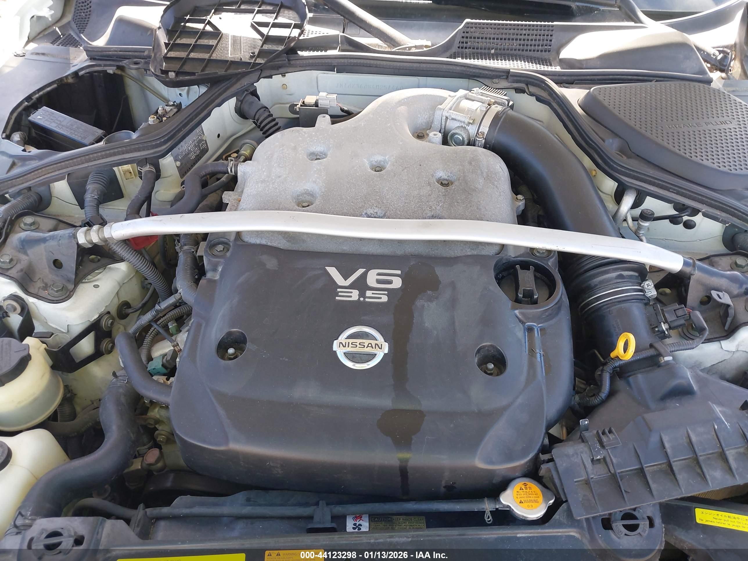 NISSAN 350Z image 10