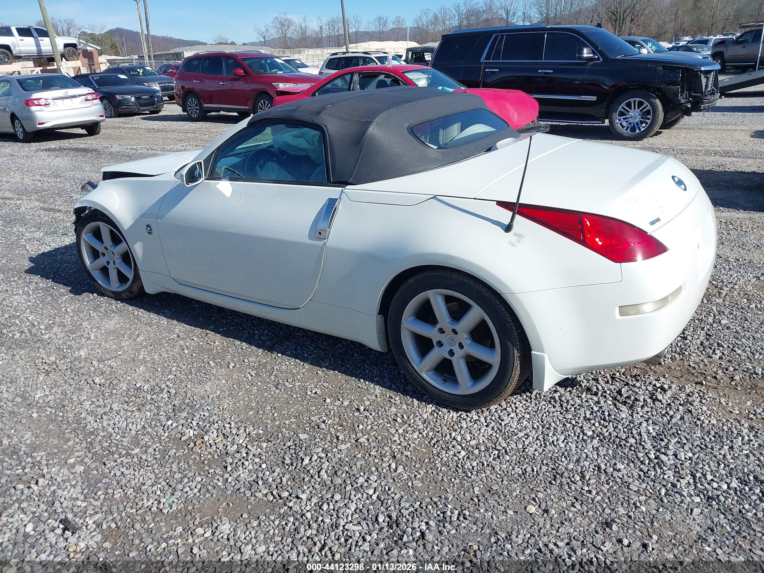 NISSAN 350Z image 3