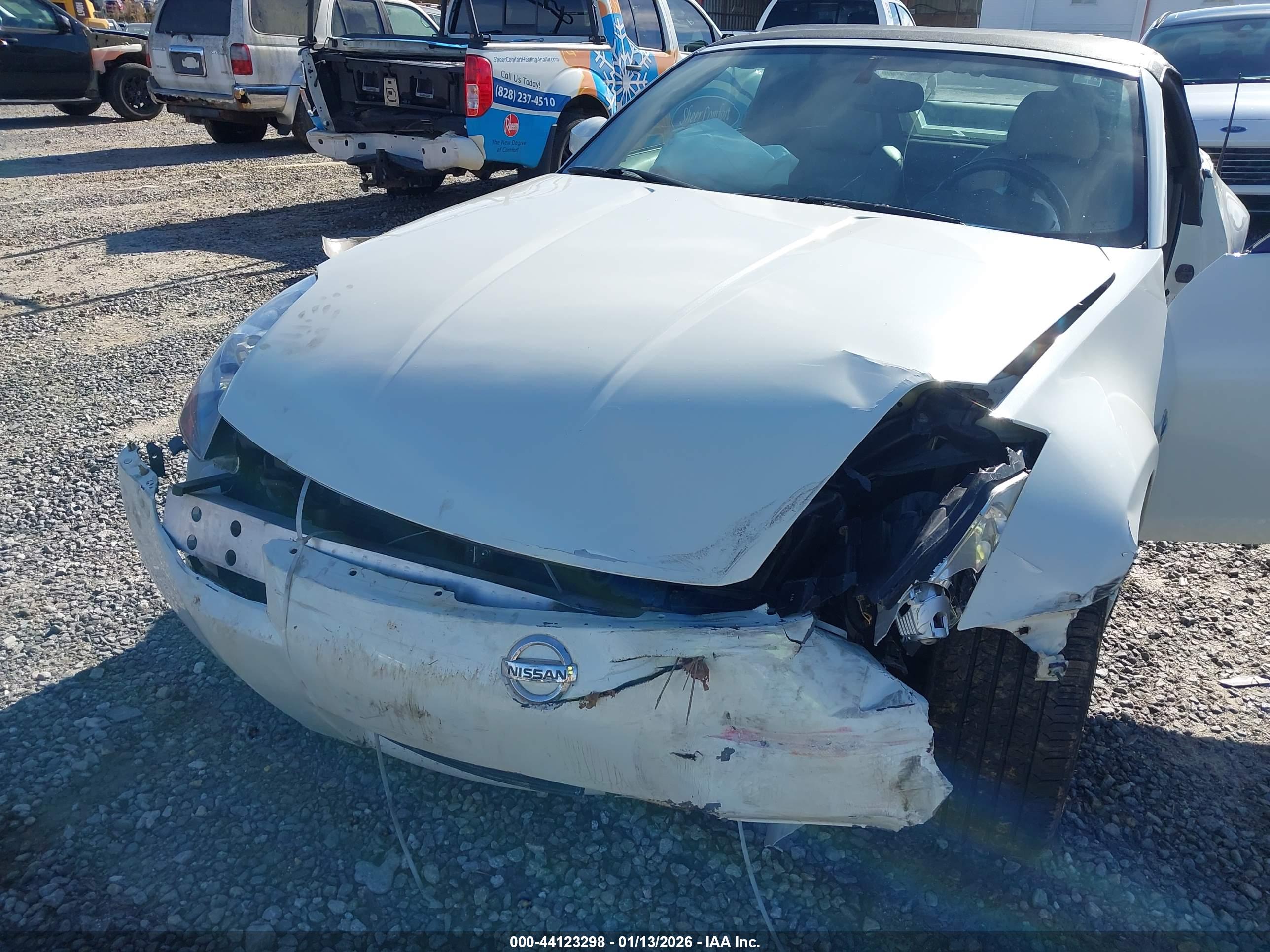 NISSAN 350Z image 6