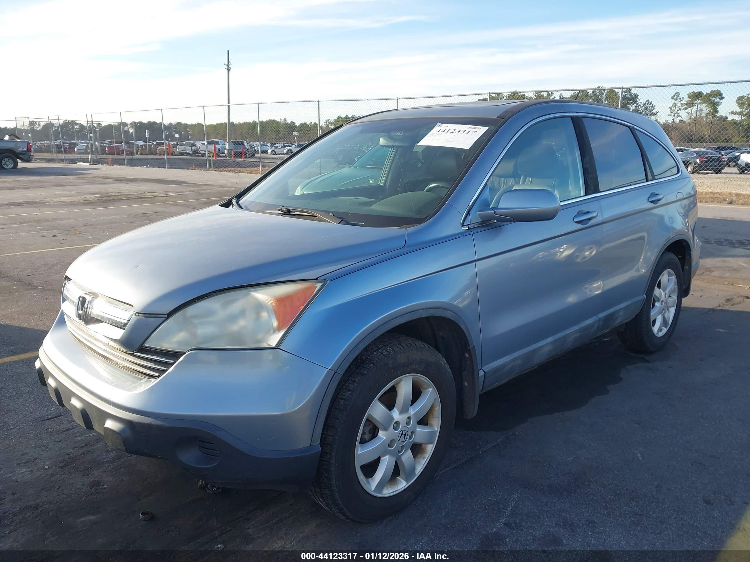 HONDA CR-V image 2
