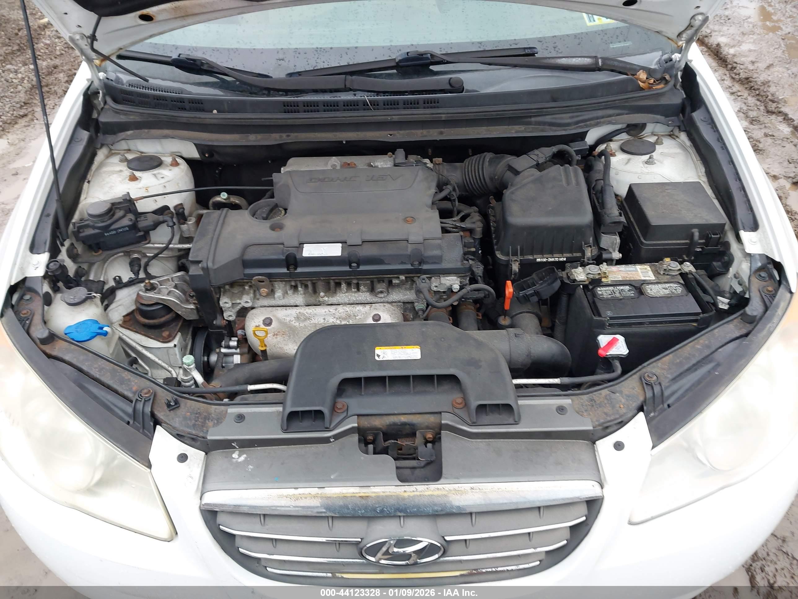 HYUNDAI ELANTRA image 10