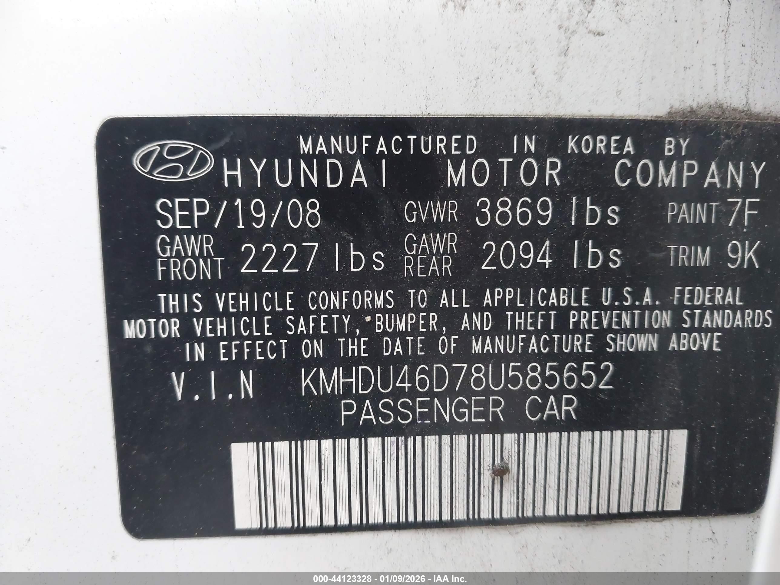 HYUNDAI ELANTRA image 9