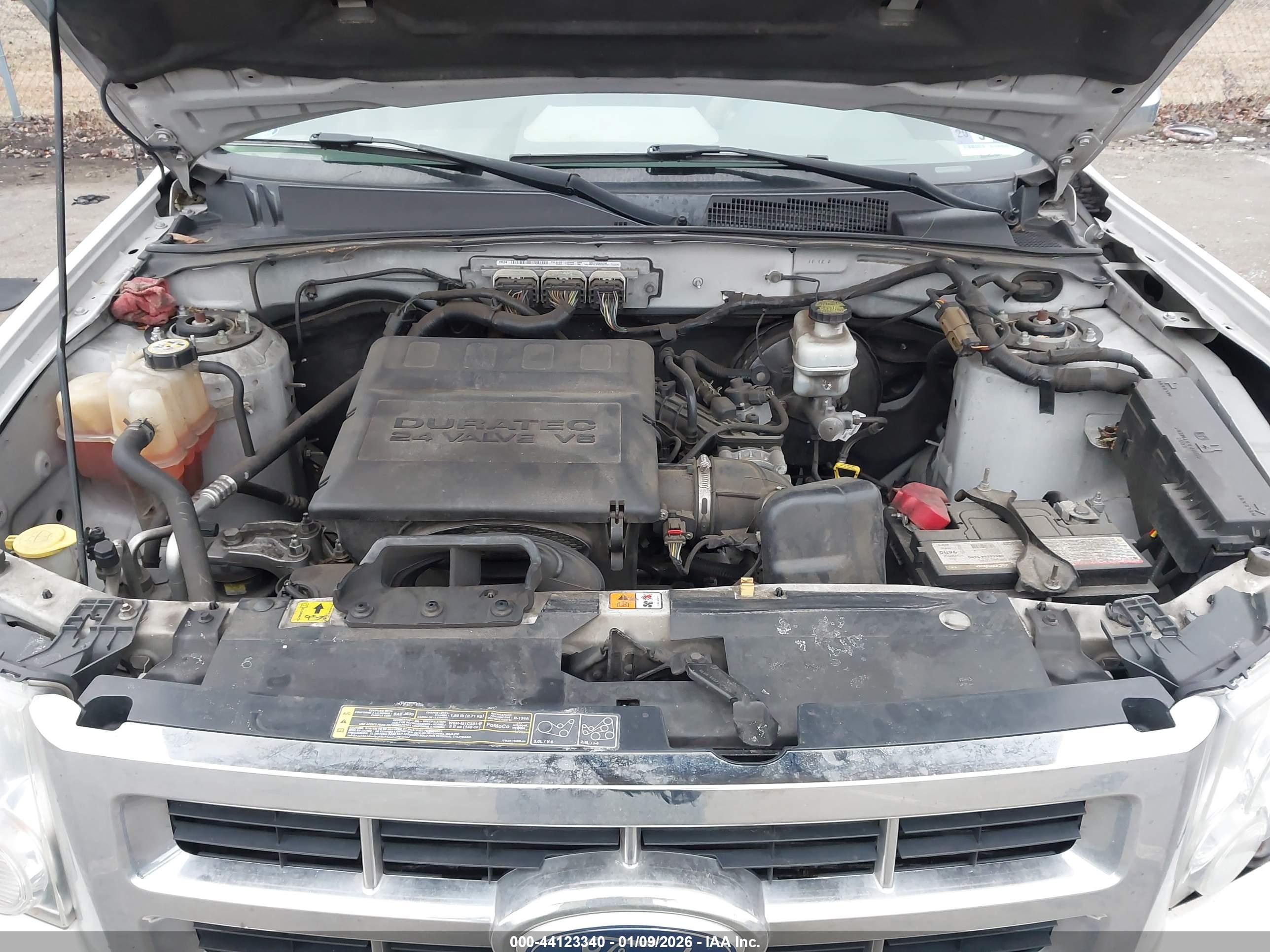 FORD ESCAPE image 10