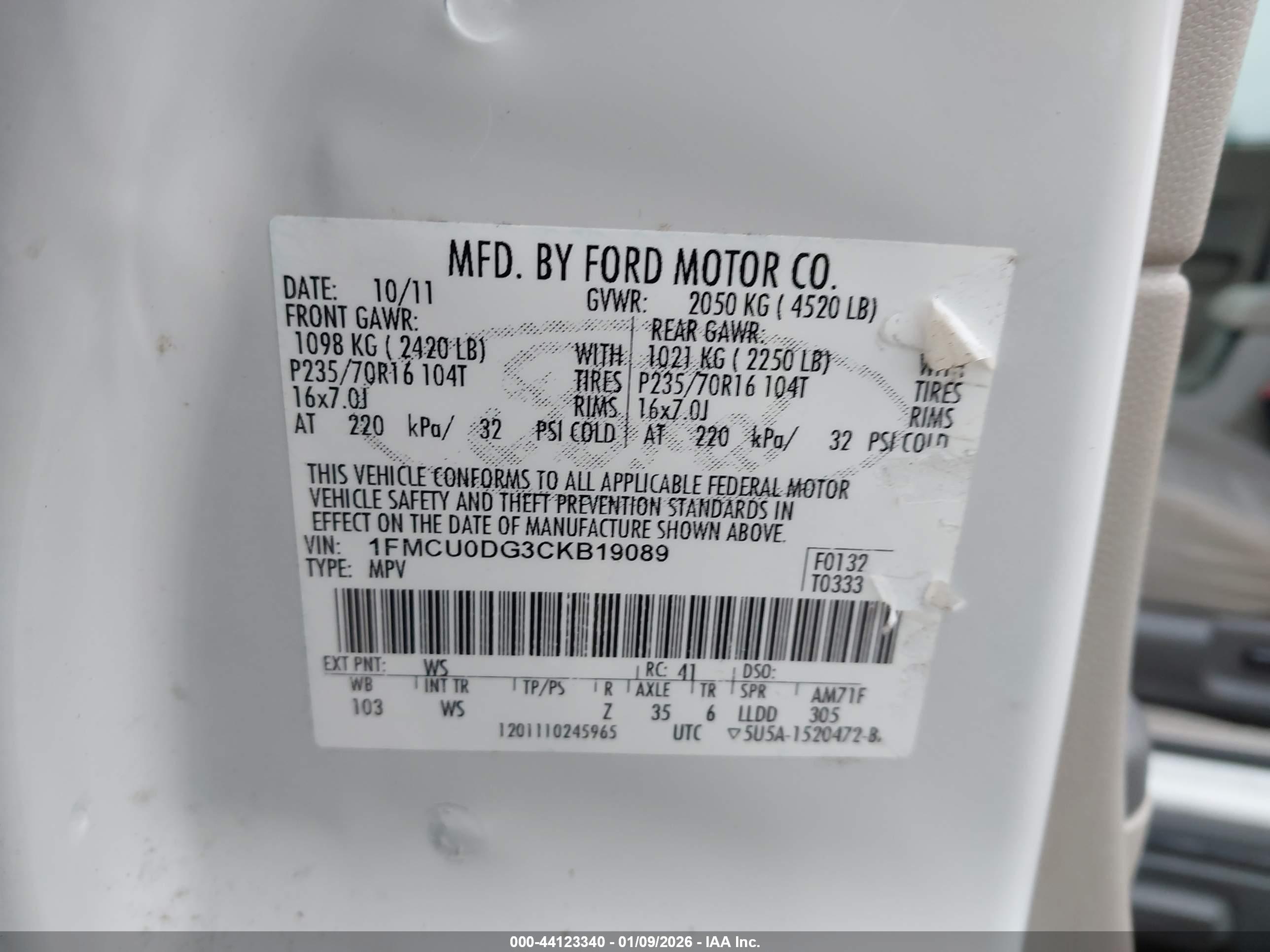 FORD ESCAPE image 9
