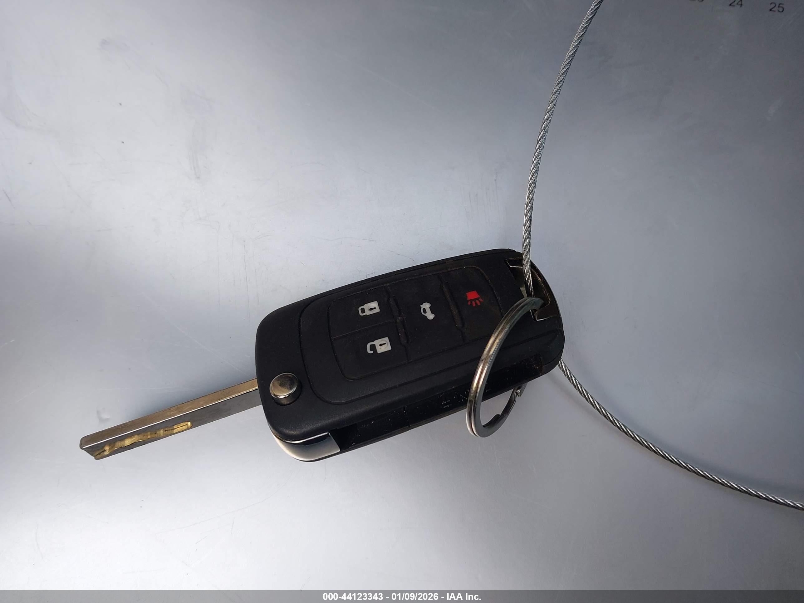 CHEVROLET EQUINOX image 11