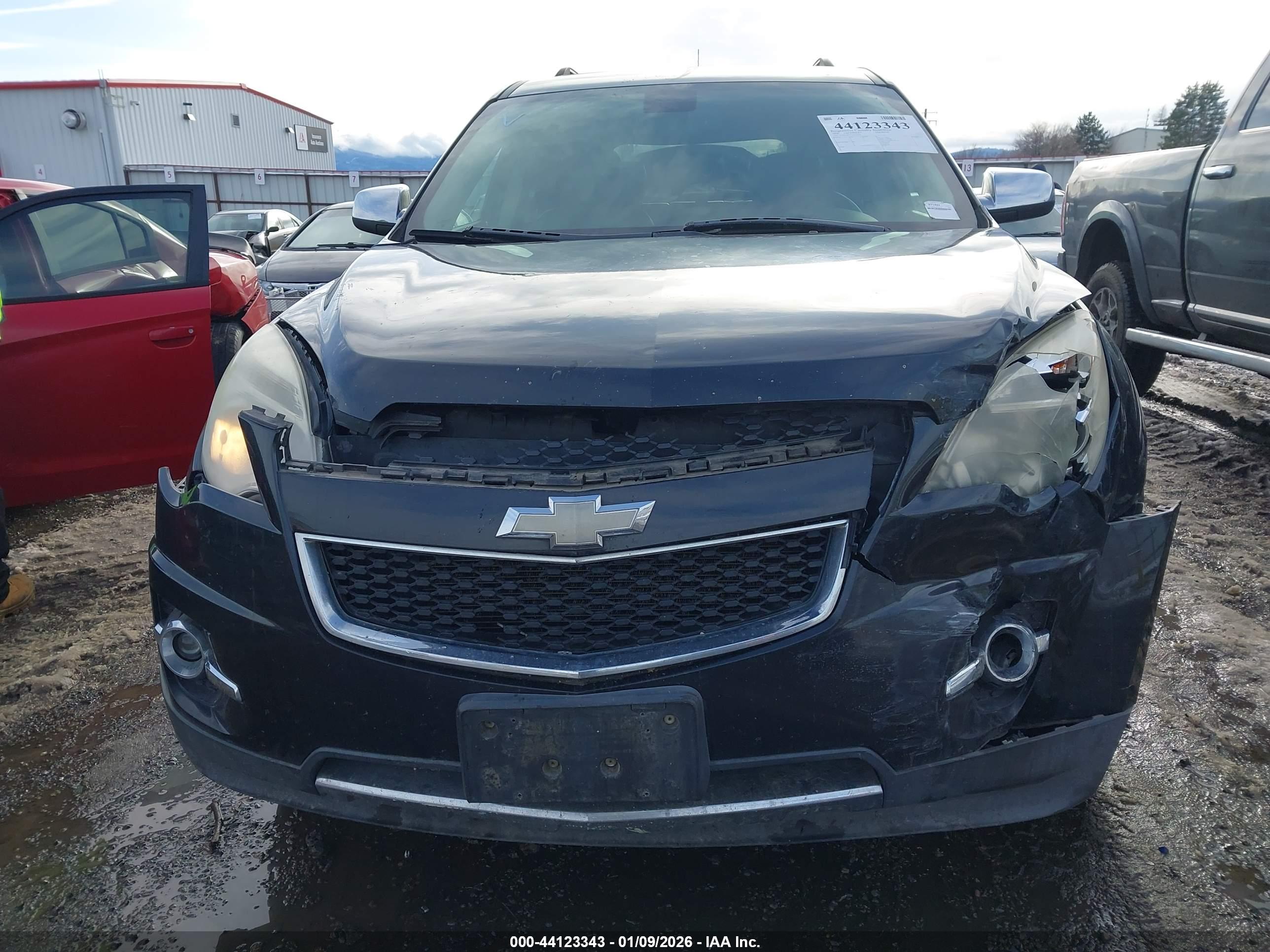CHEVROLET EQUINOX image 6