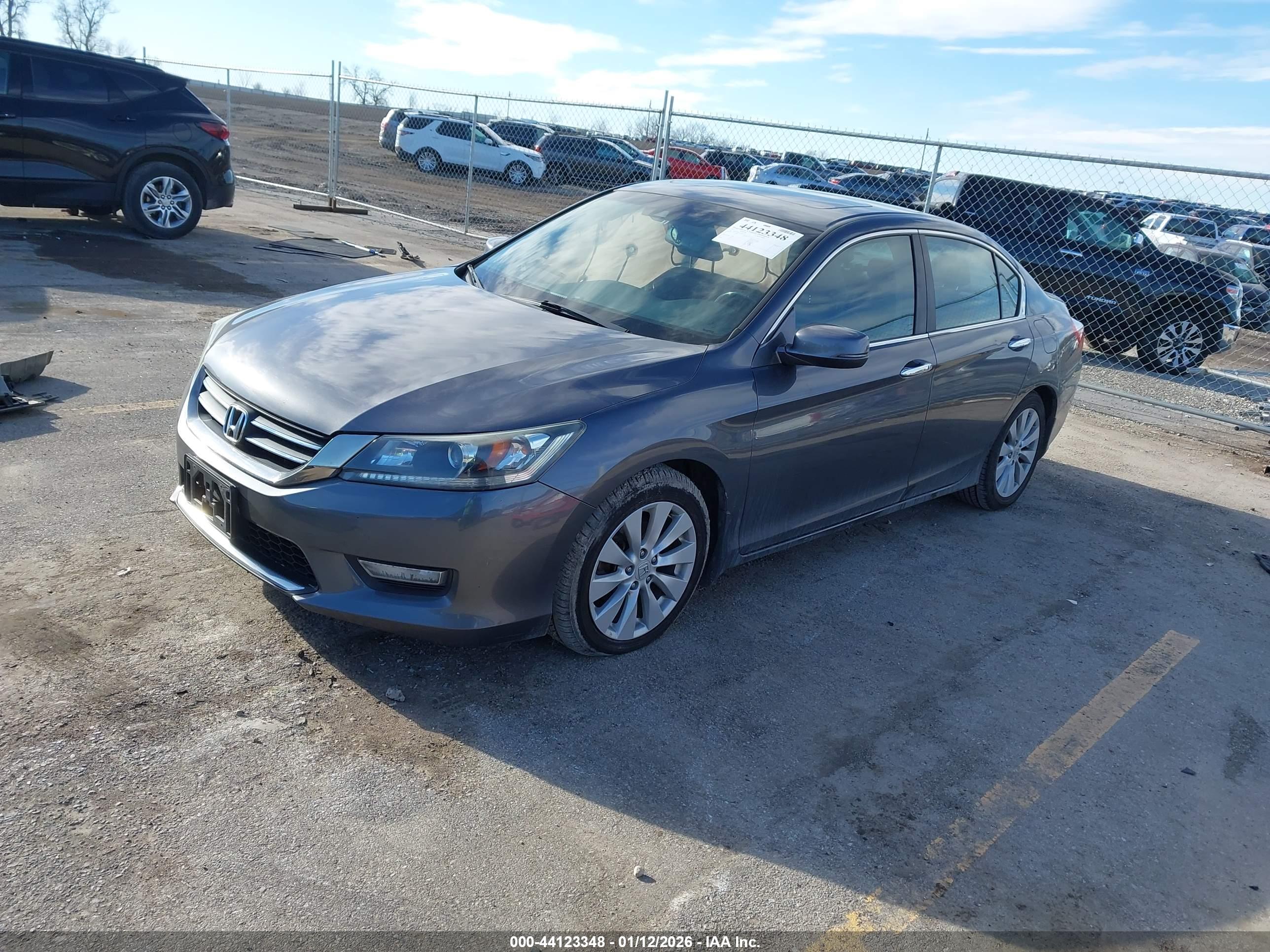 HONDA ACCORD image 2