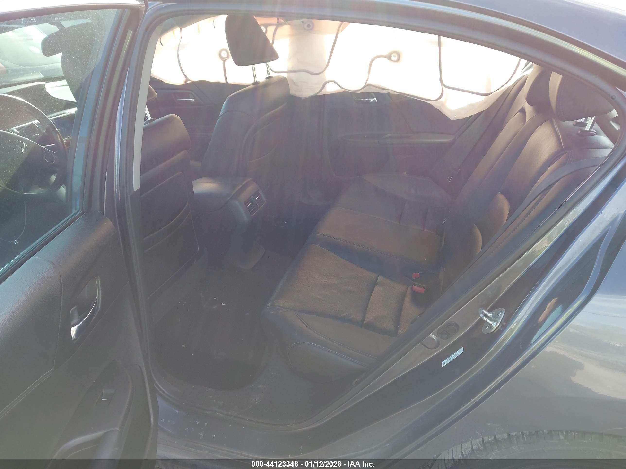 HONDA ACCORD image 8