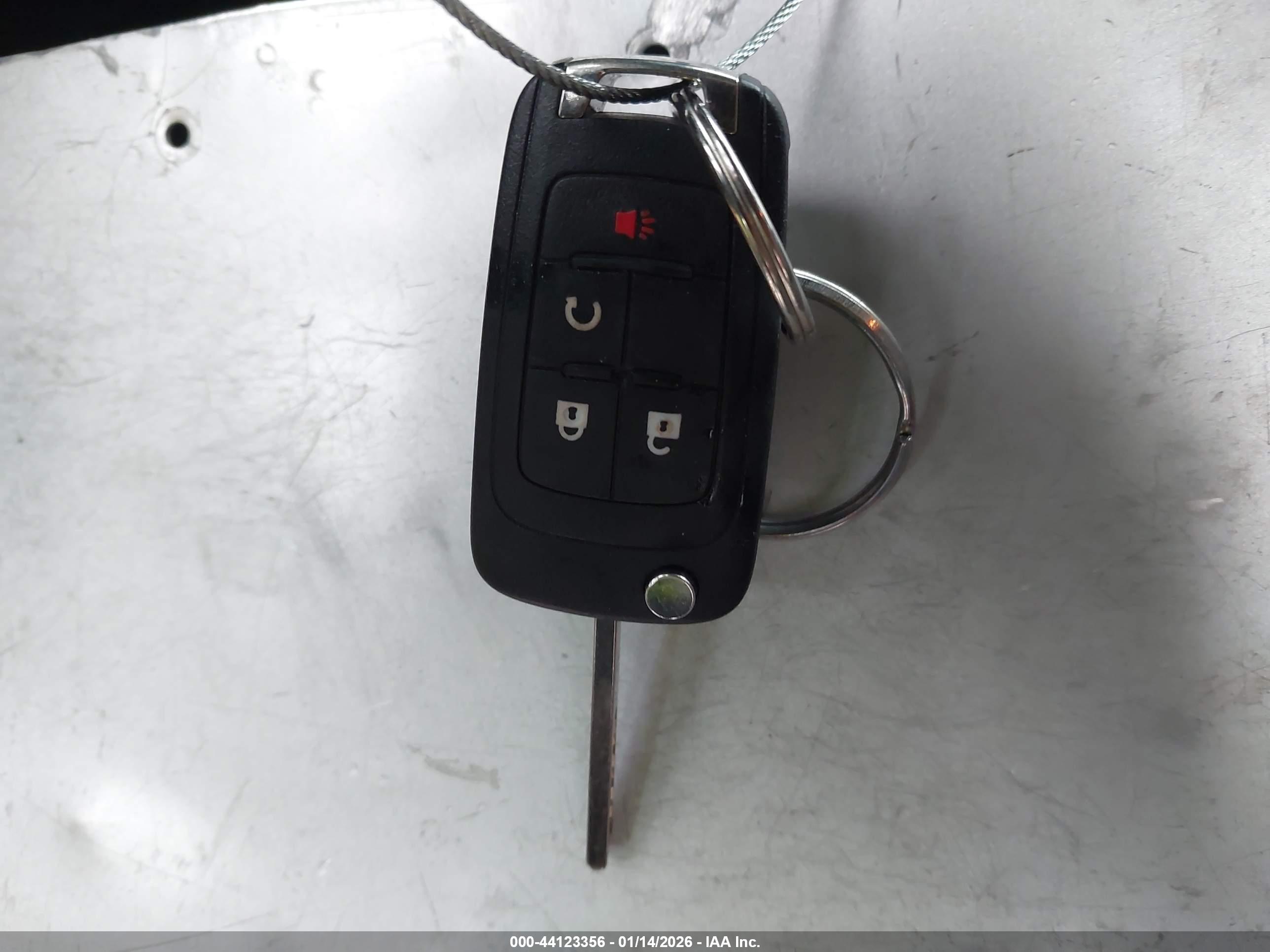 CHEVROLET EQUINOX image 11