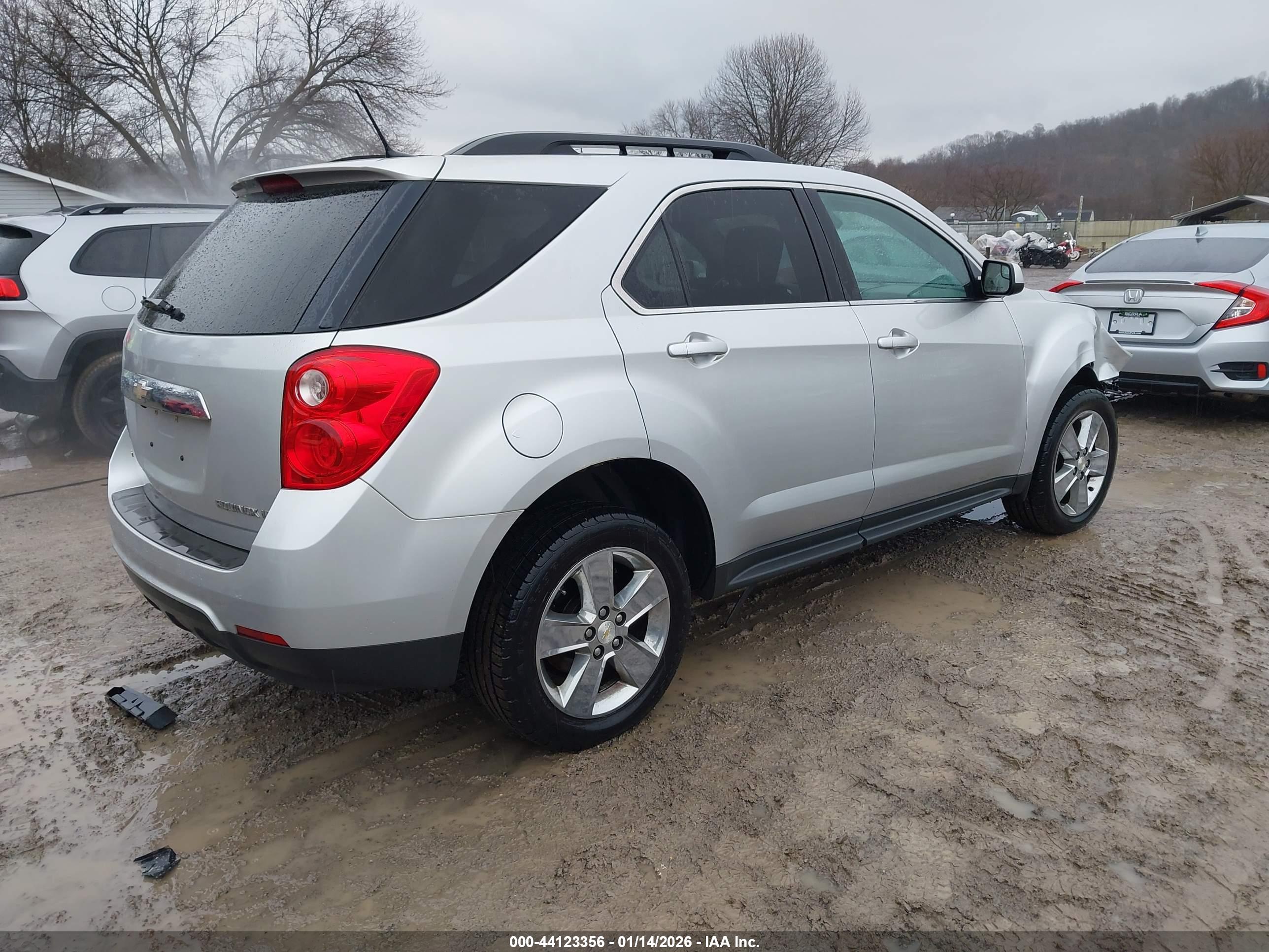 CHEVROLET EQUINOX image 4