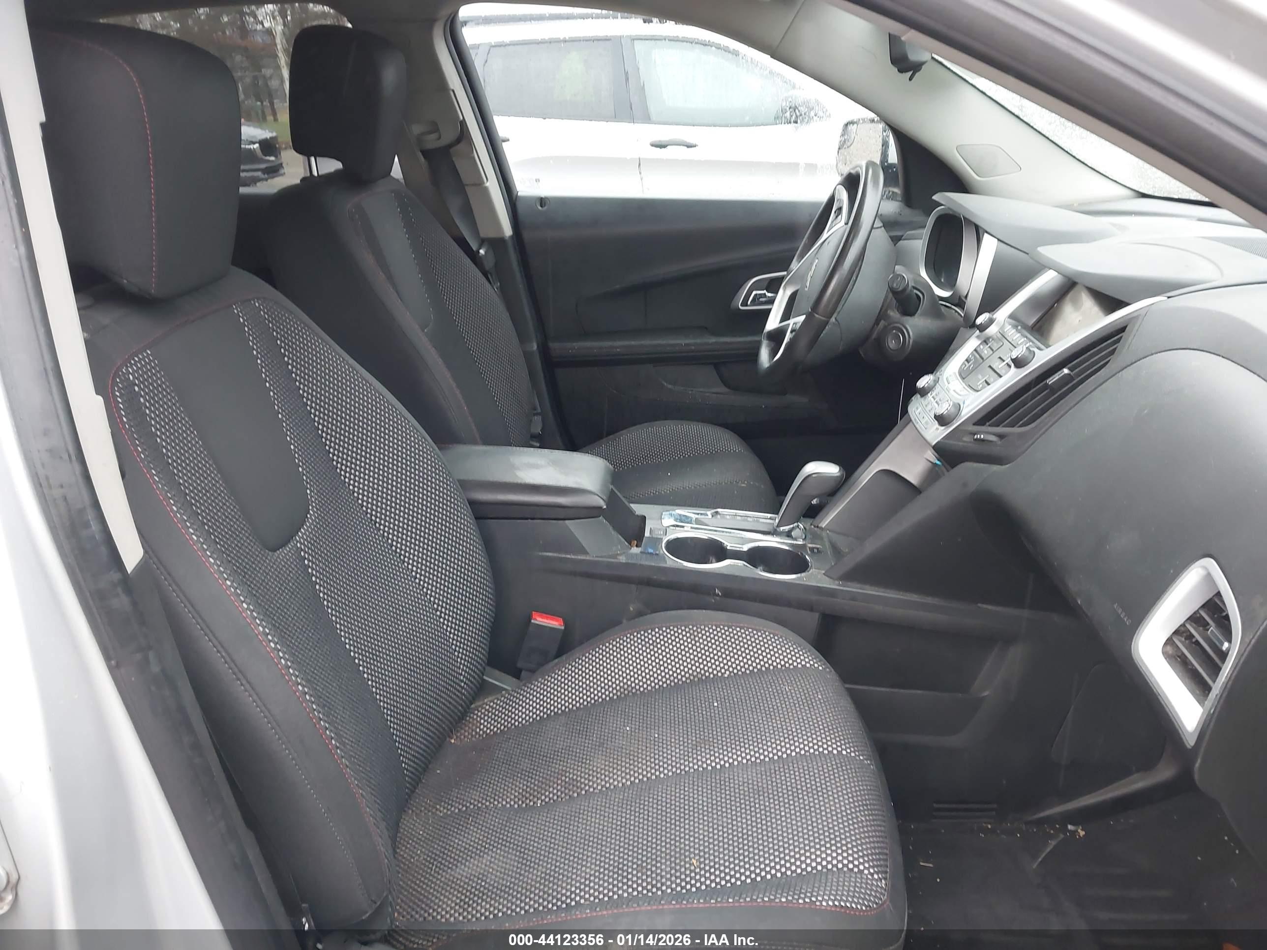 CHEVROLET EQUINOX image 5