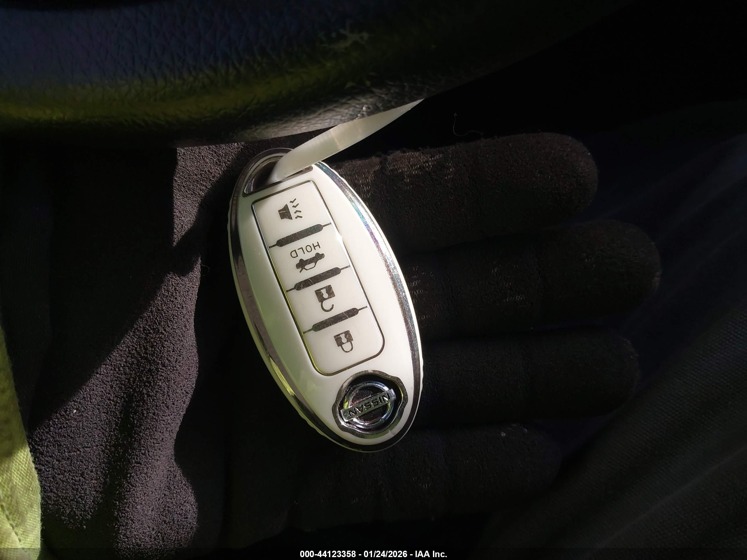 NISSAN ALTIMA image 11
