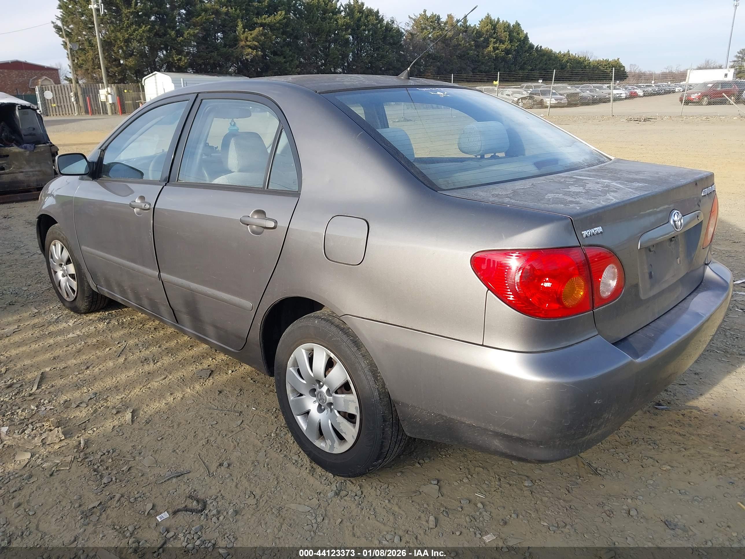 TOYOTA COROLLA image 3