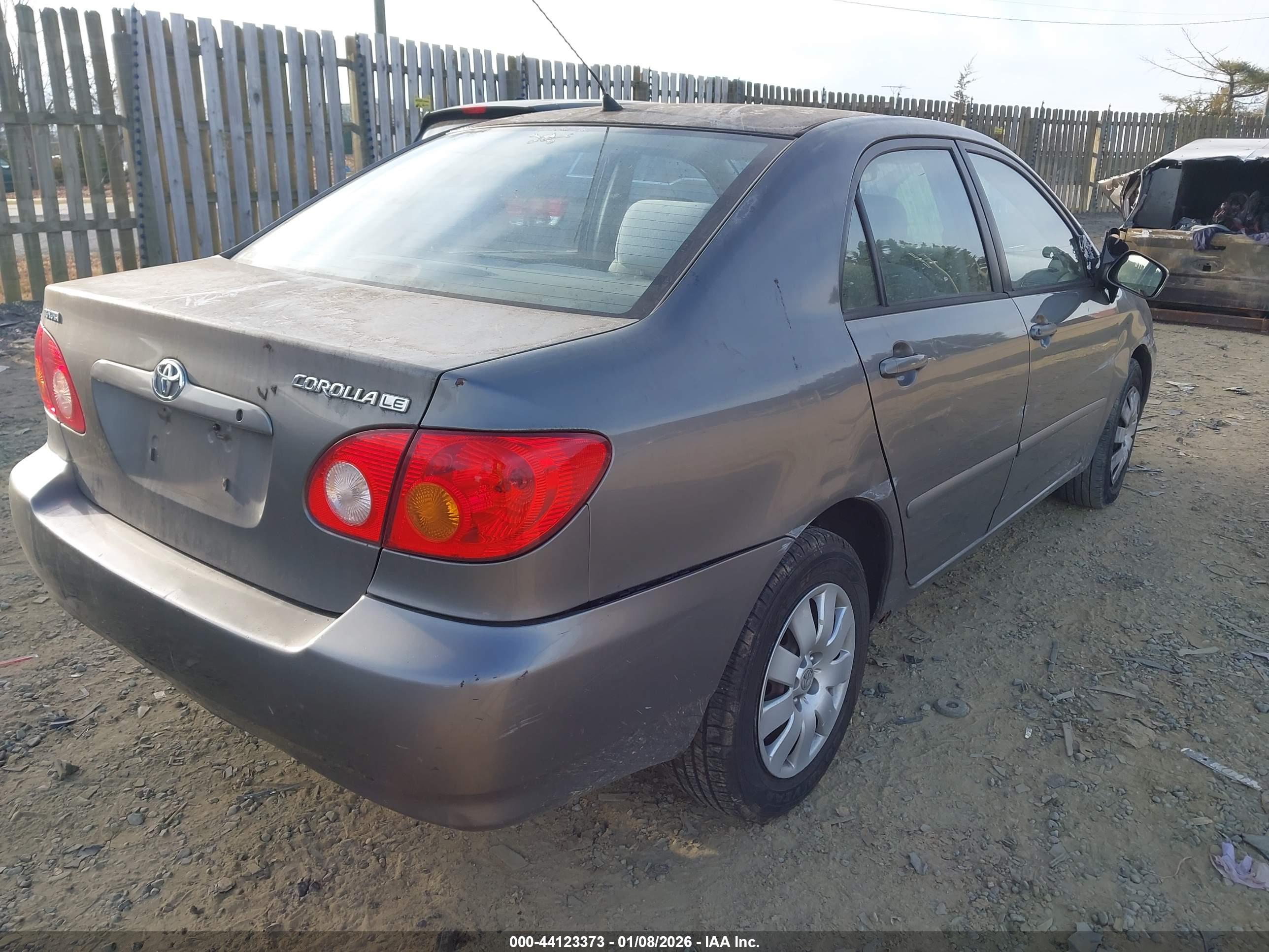 TOYOTA COROLLA image 4