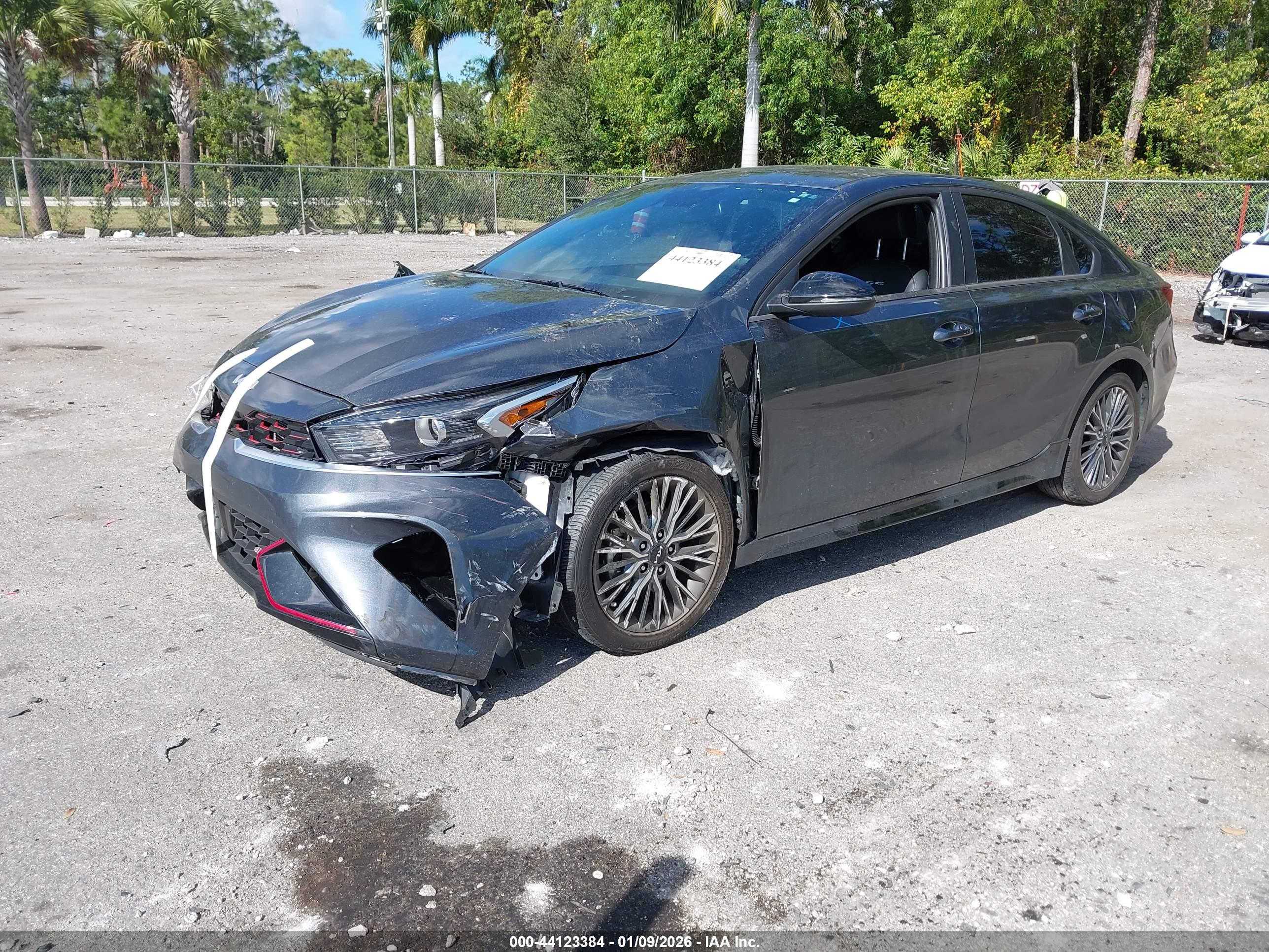 KIA FORTE image 2