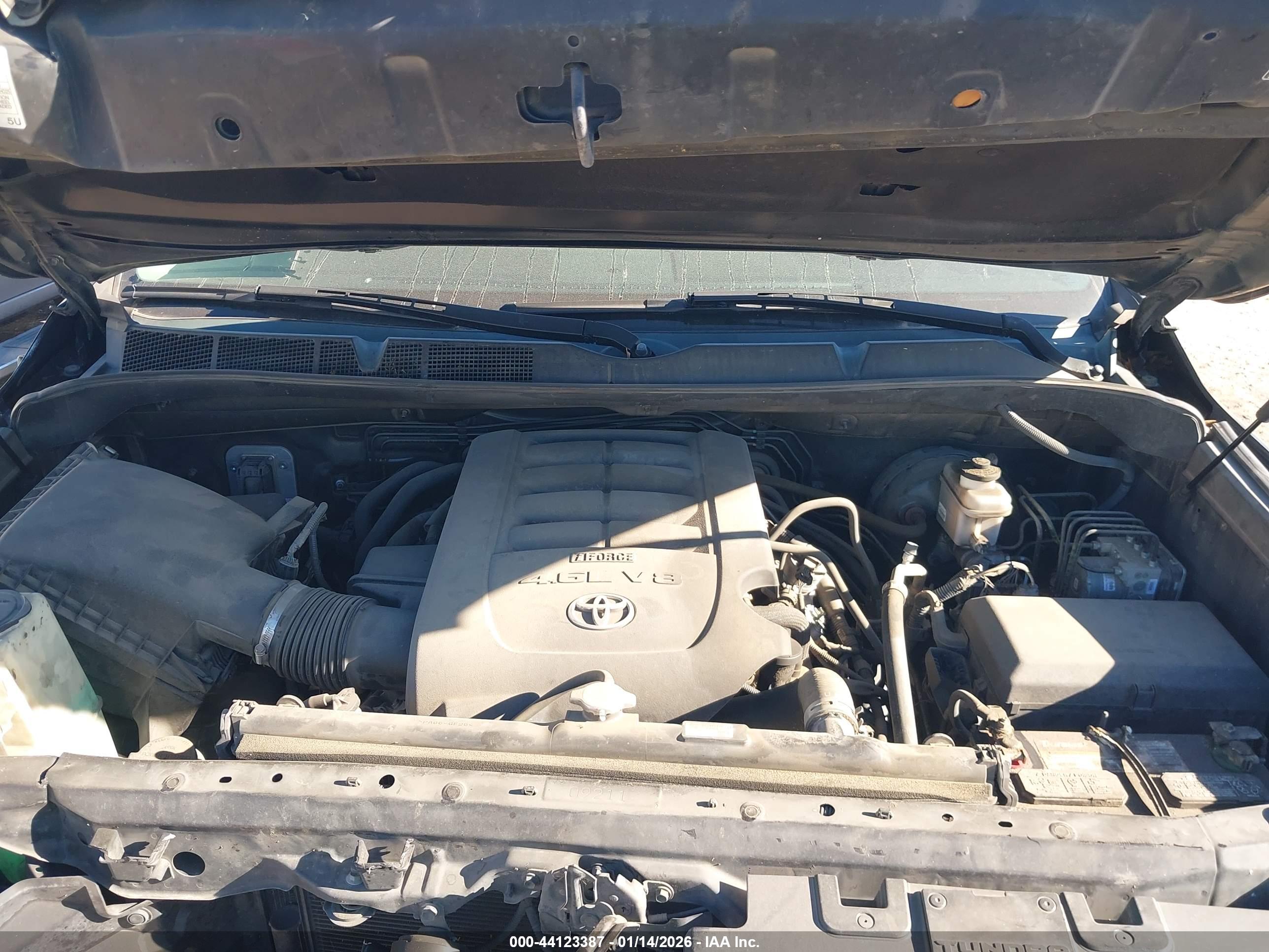 TOYOTA TUNDRA image 10
