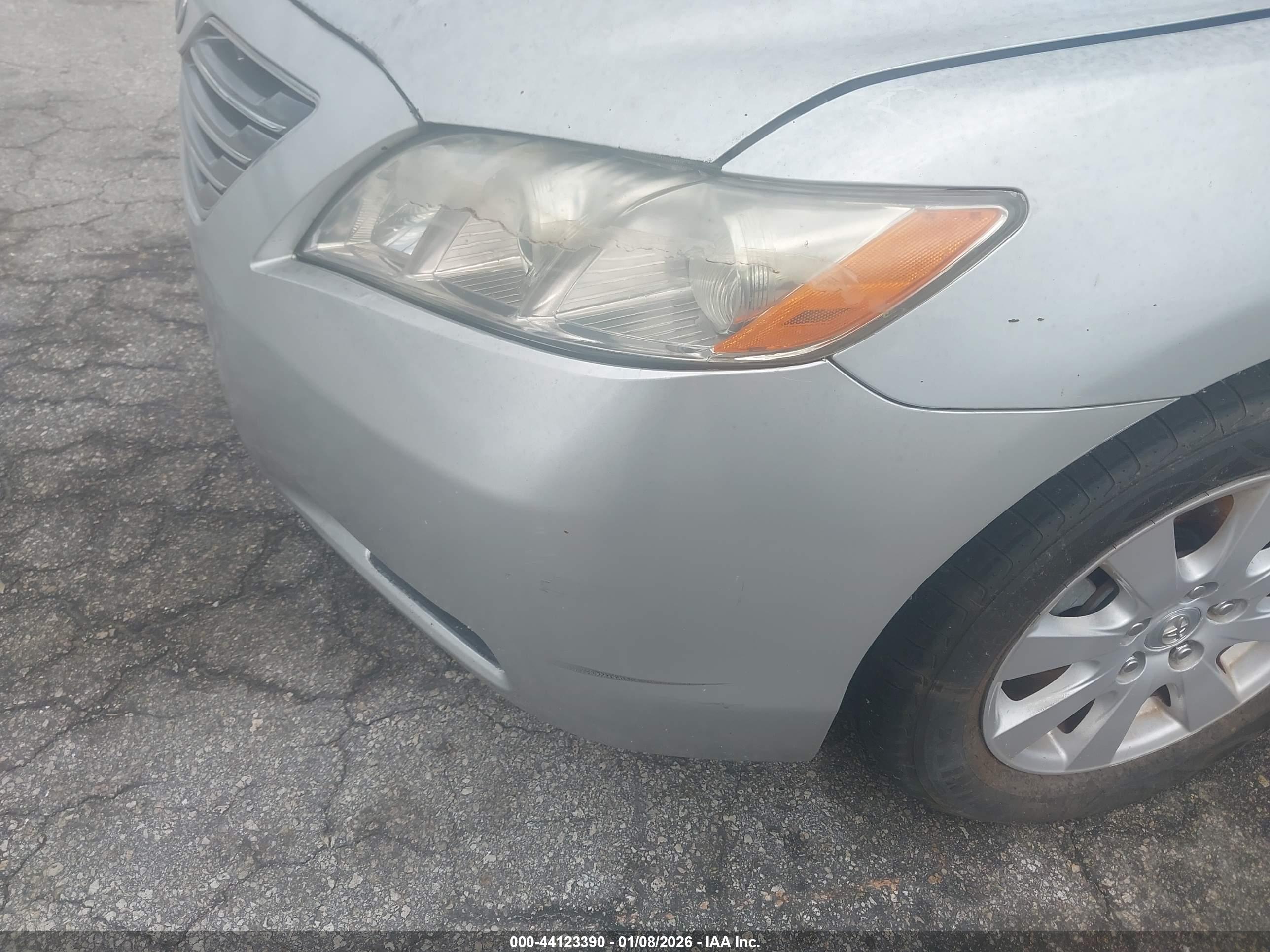 TOYOTA CAMRY image 6