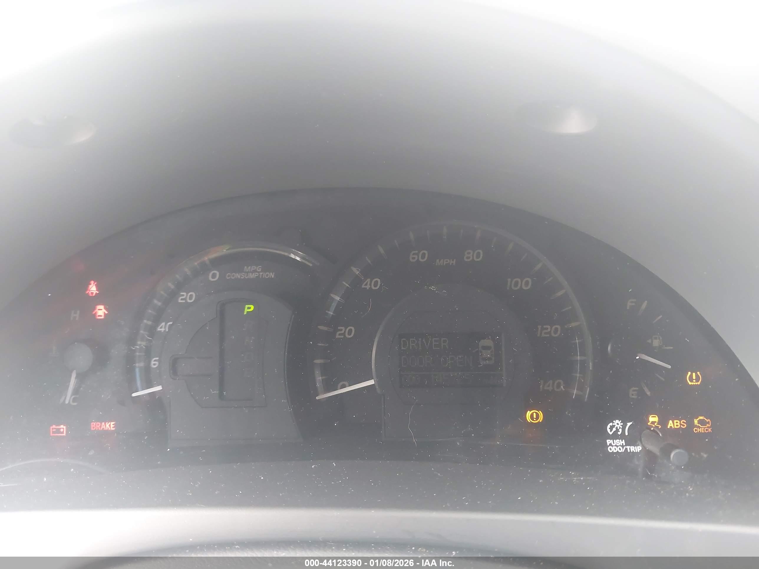 TOYOTA CAMRY image 7