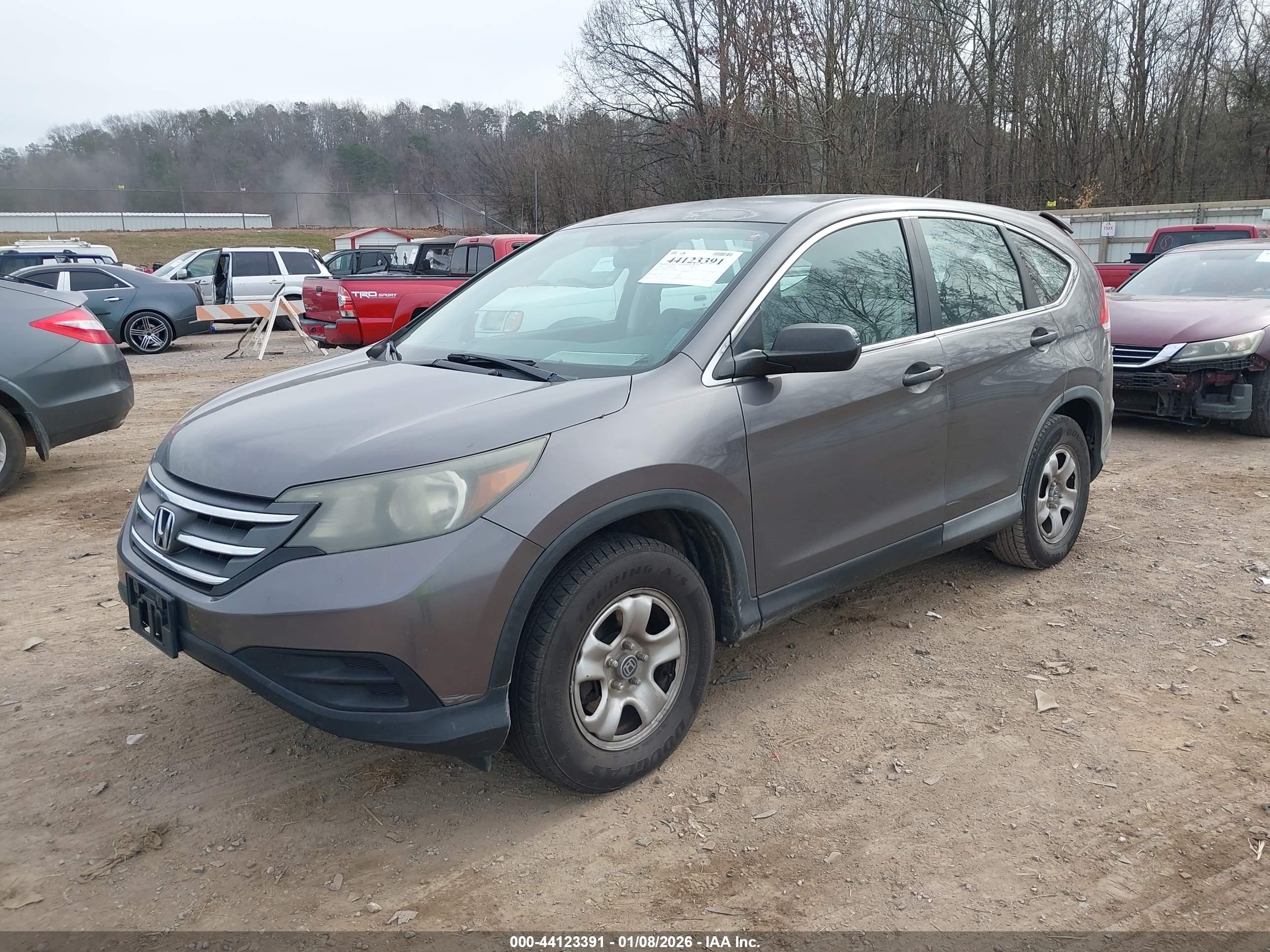 HONDA CR-V image 2
