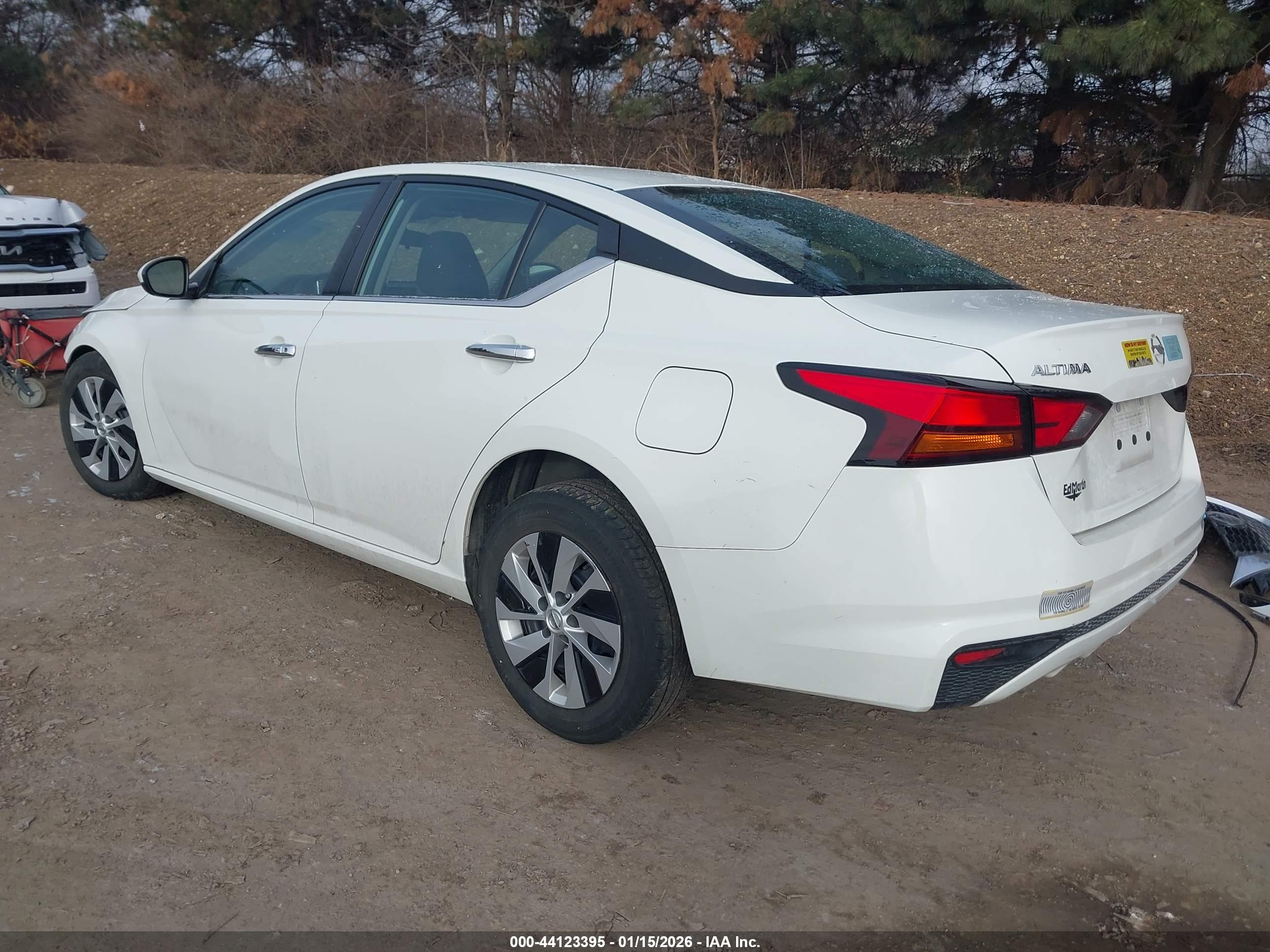 NISSAN ALTIMA image 3