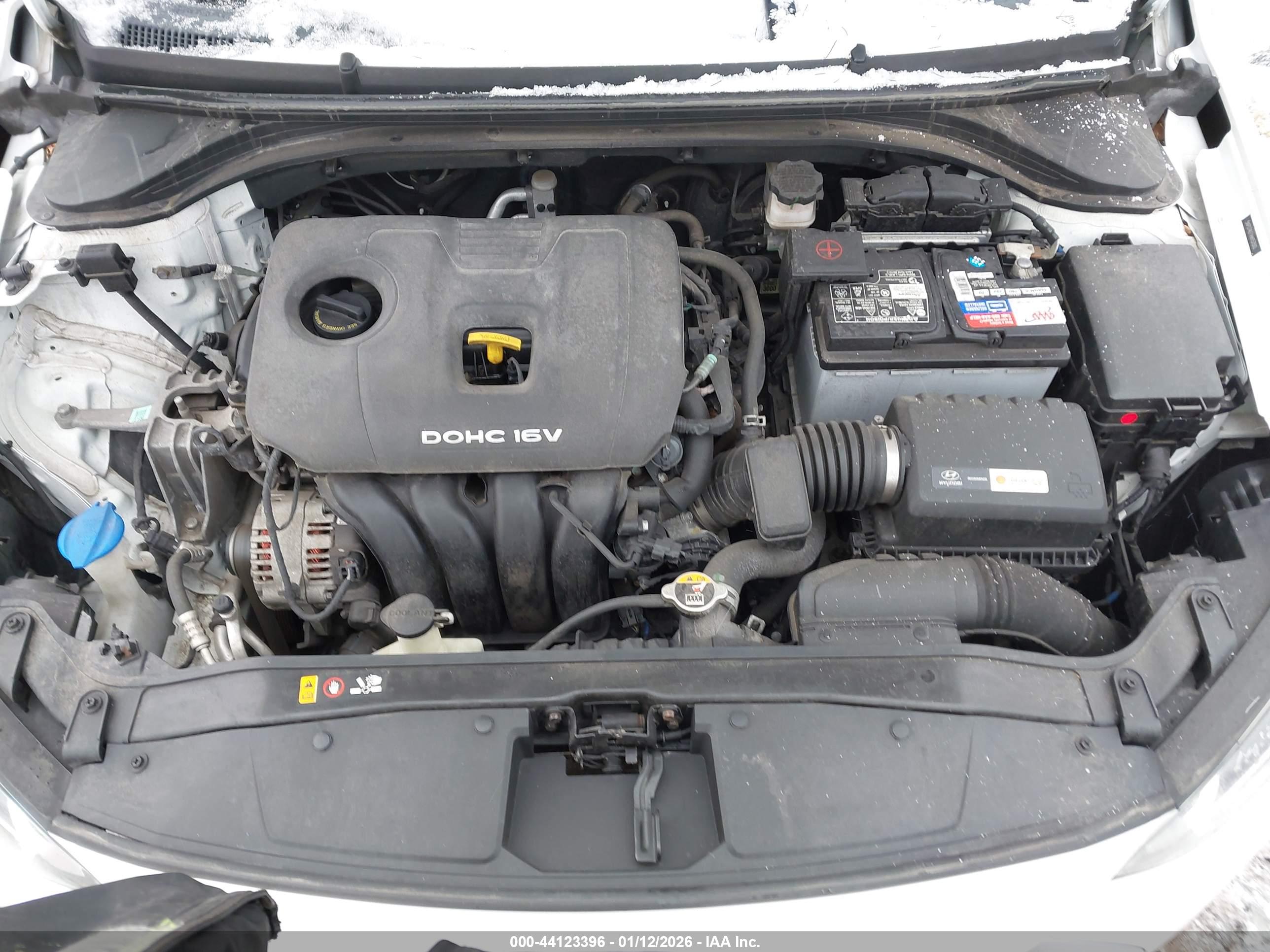 HYUNDAI ELANTRA image 10