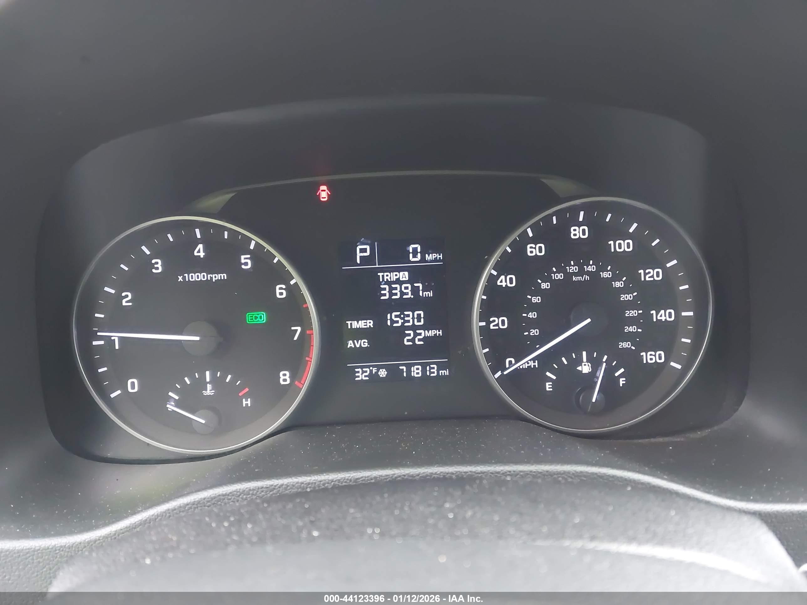 HYUNDAI ELANTRA image 7