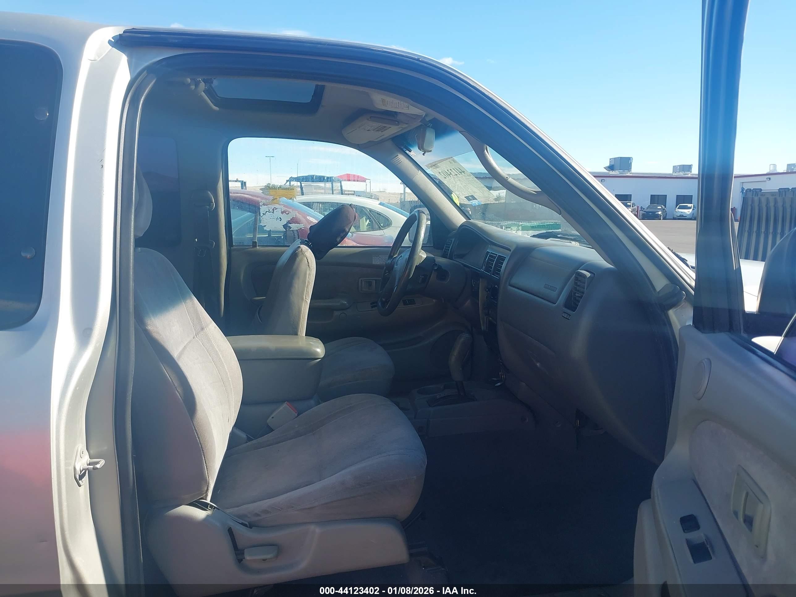 TOYOTA TACOMA image 5