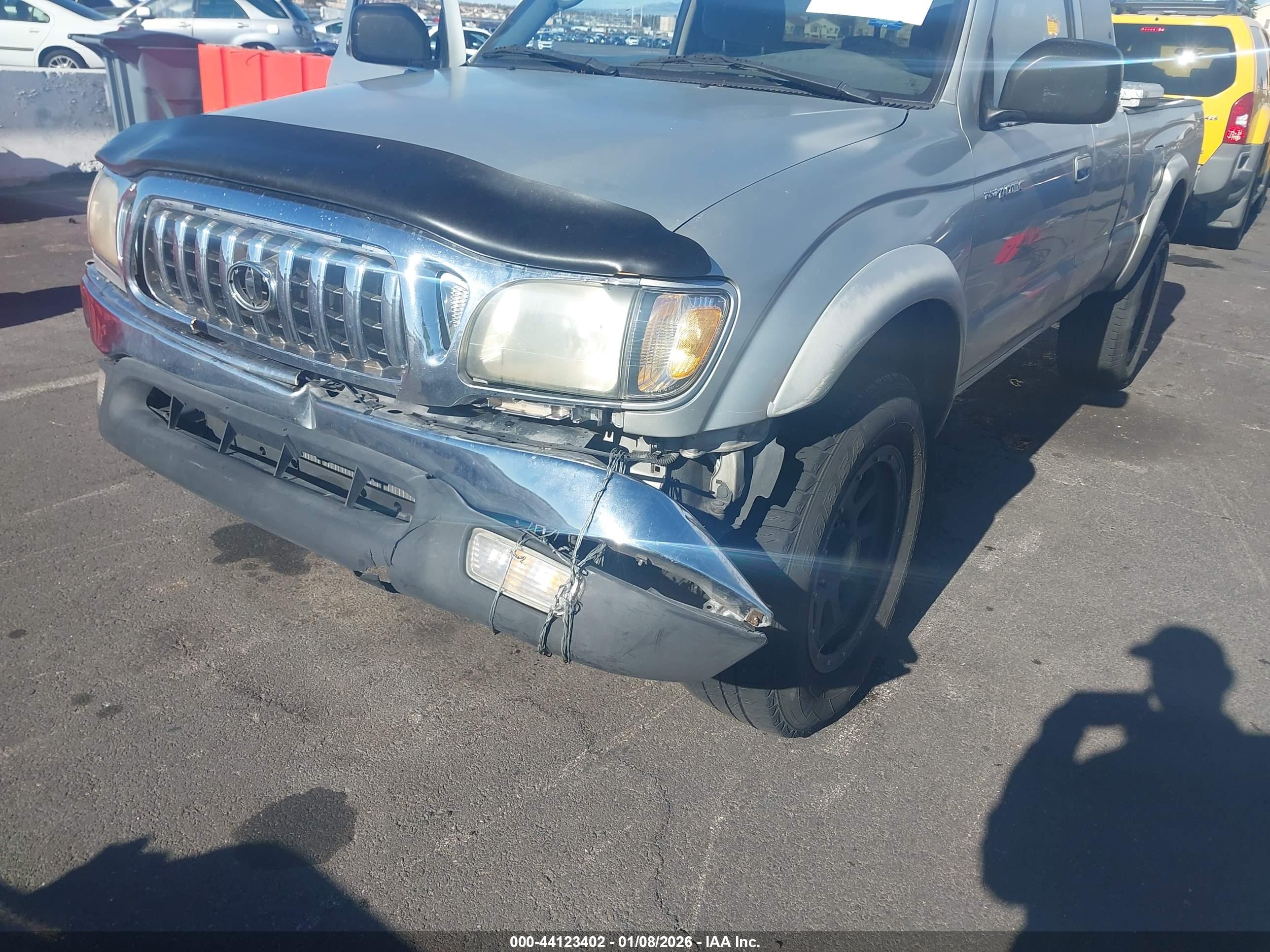 TOYOTA TACOMA image 6