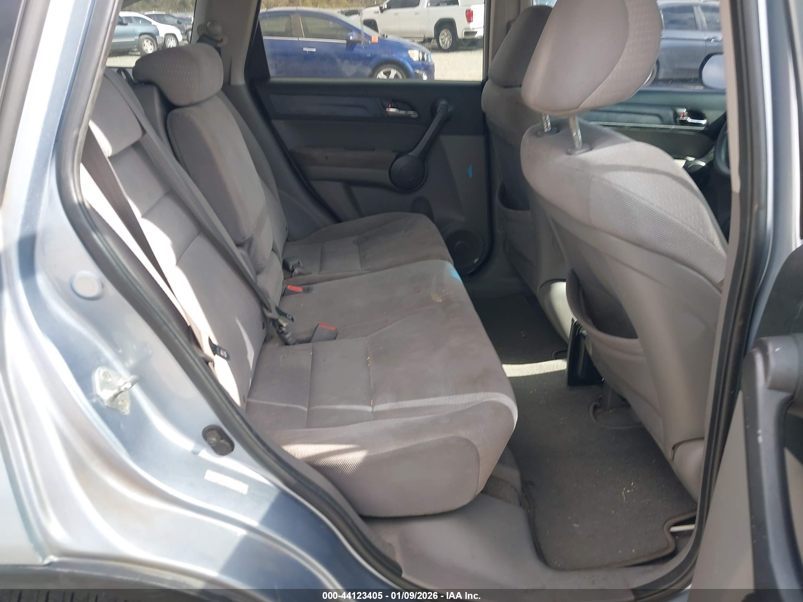 HONDA CR-V image 8