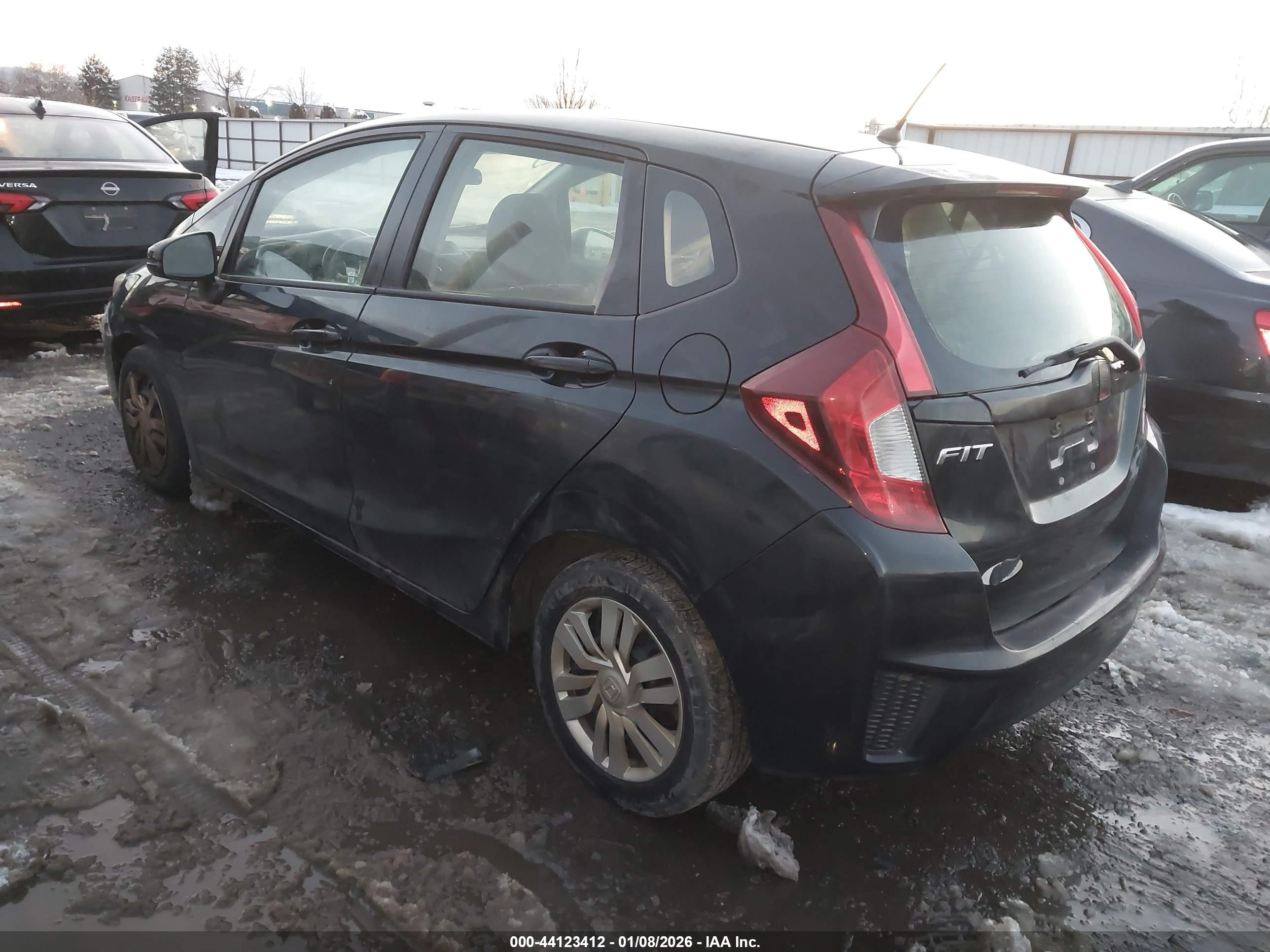 HONDA FIT image 3