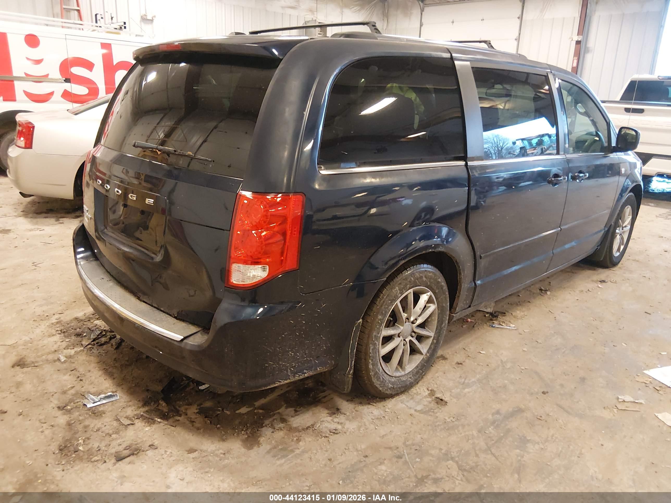 DODGE GRAND image 4