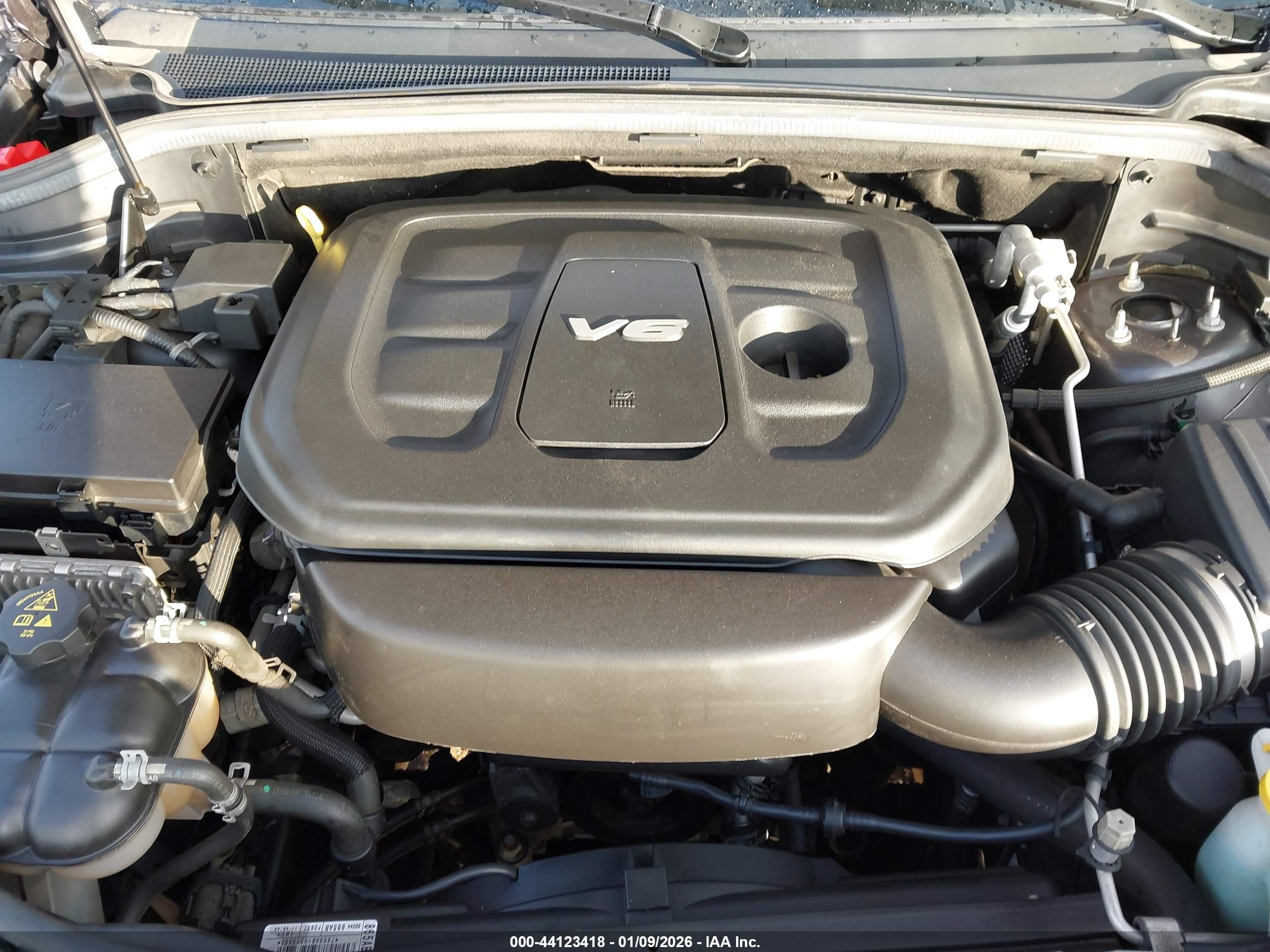 JEEP GRAND image 10