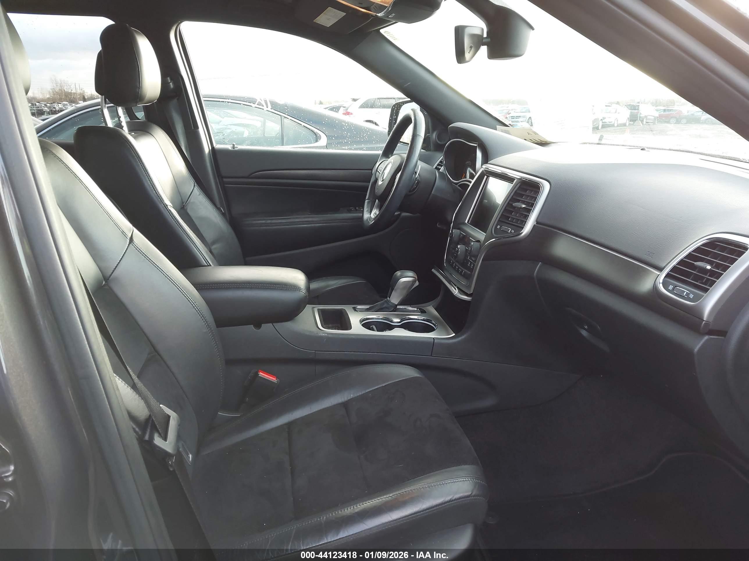 JEEP GRAND image 5