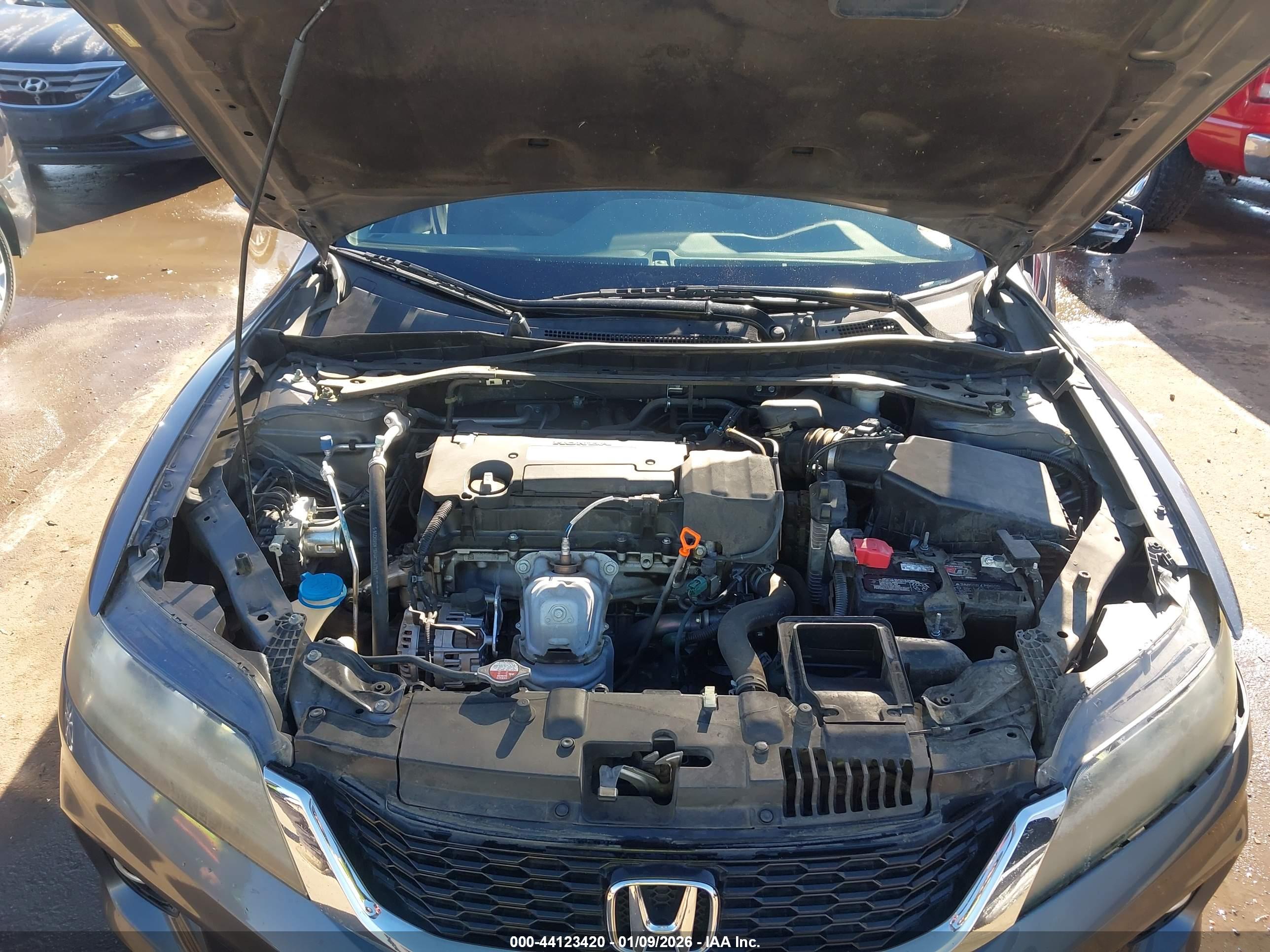 HONDA ACCORD image 10