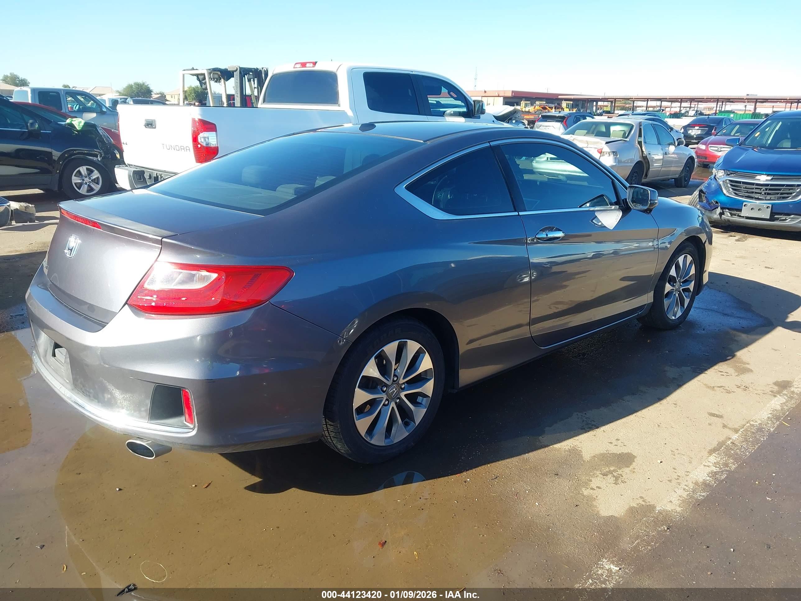 HONDA ACCORD image 4