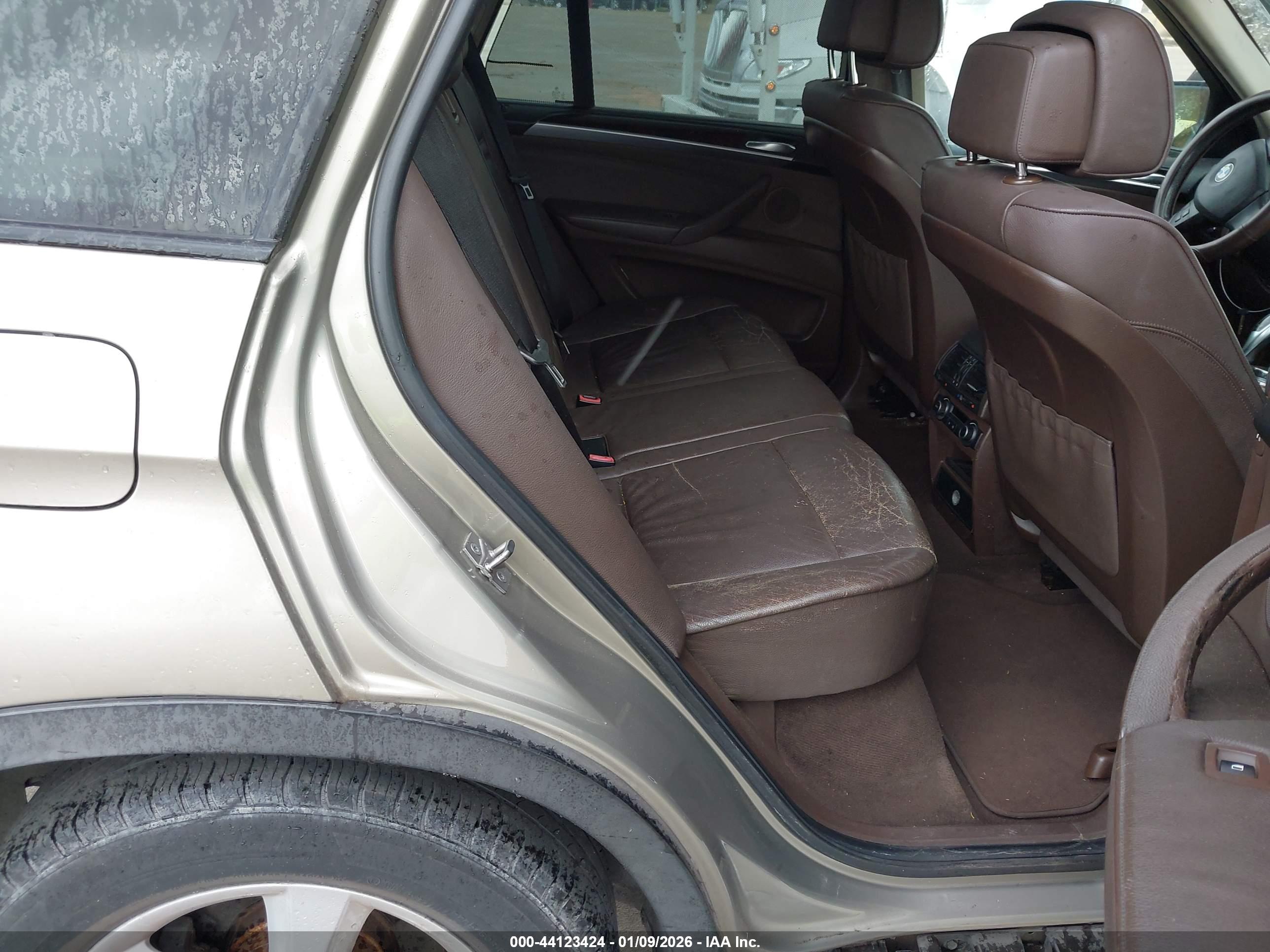 BMW X5 image 8