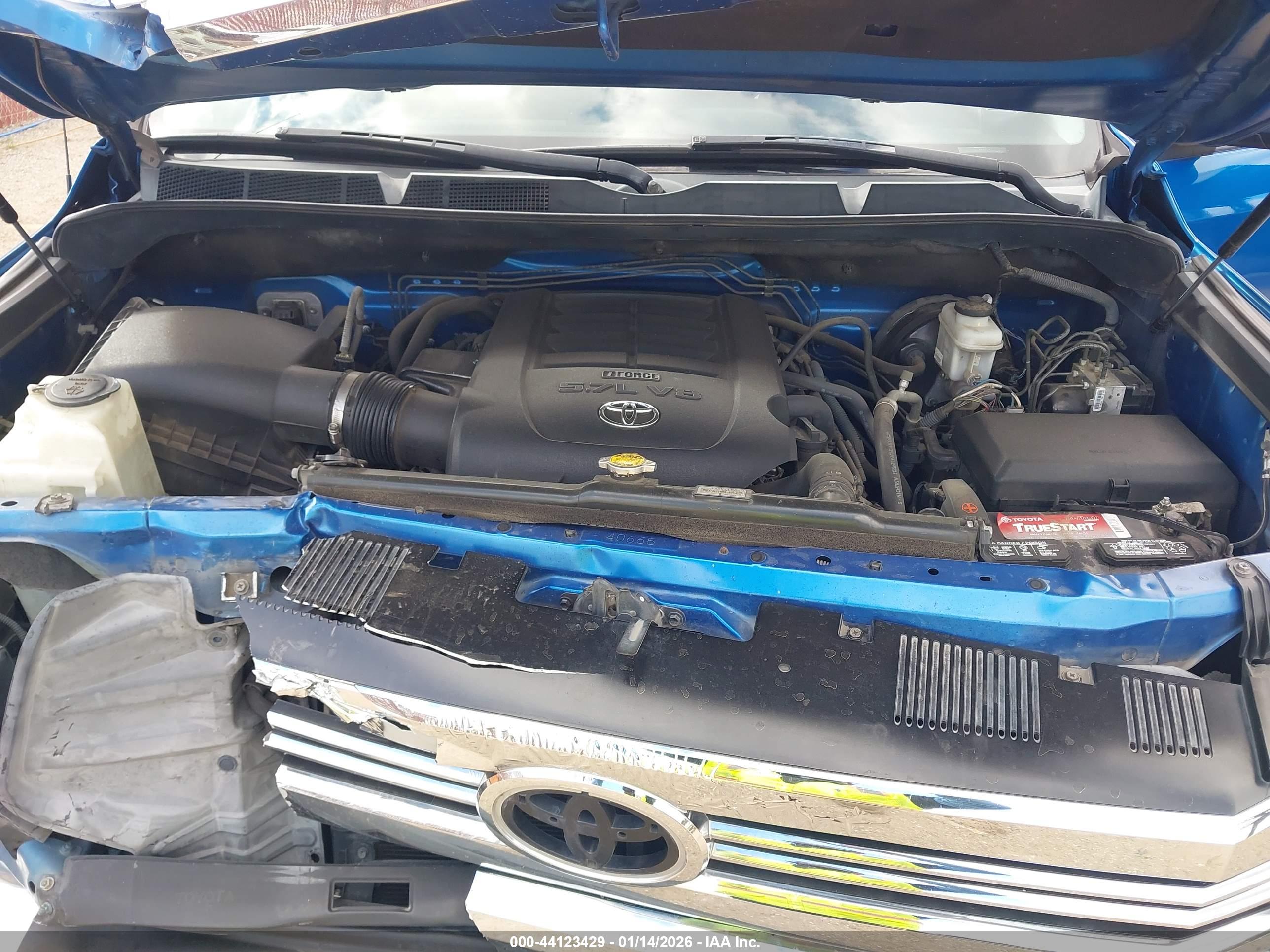 TOYOTA TUNDRA image 10