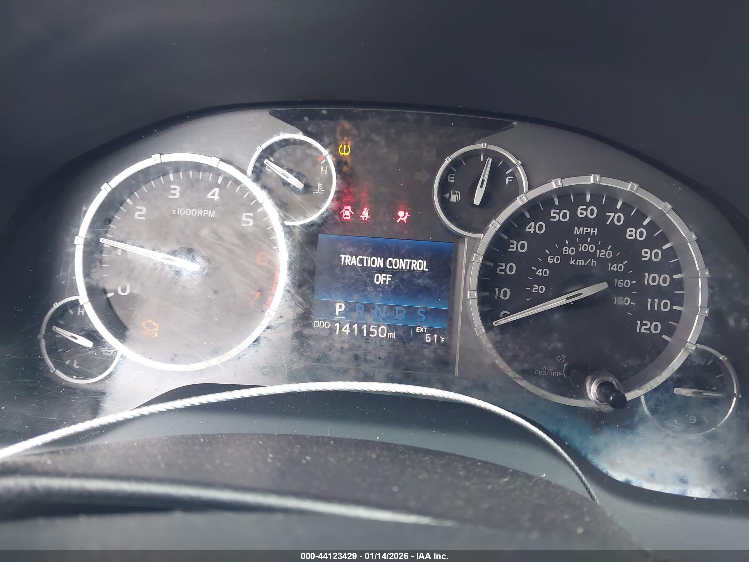 TOYOTA TUNDRA image 7