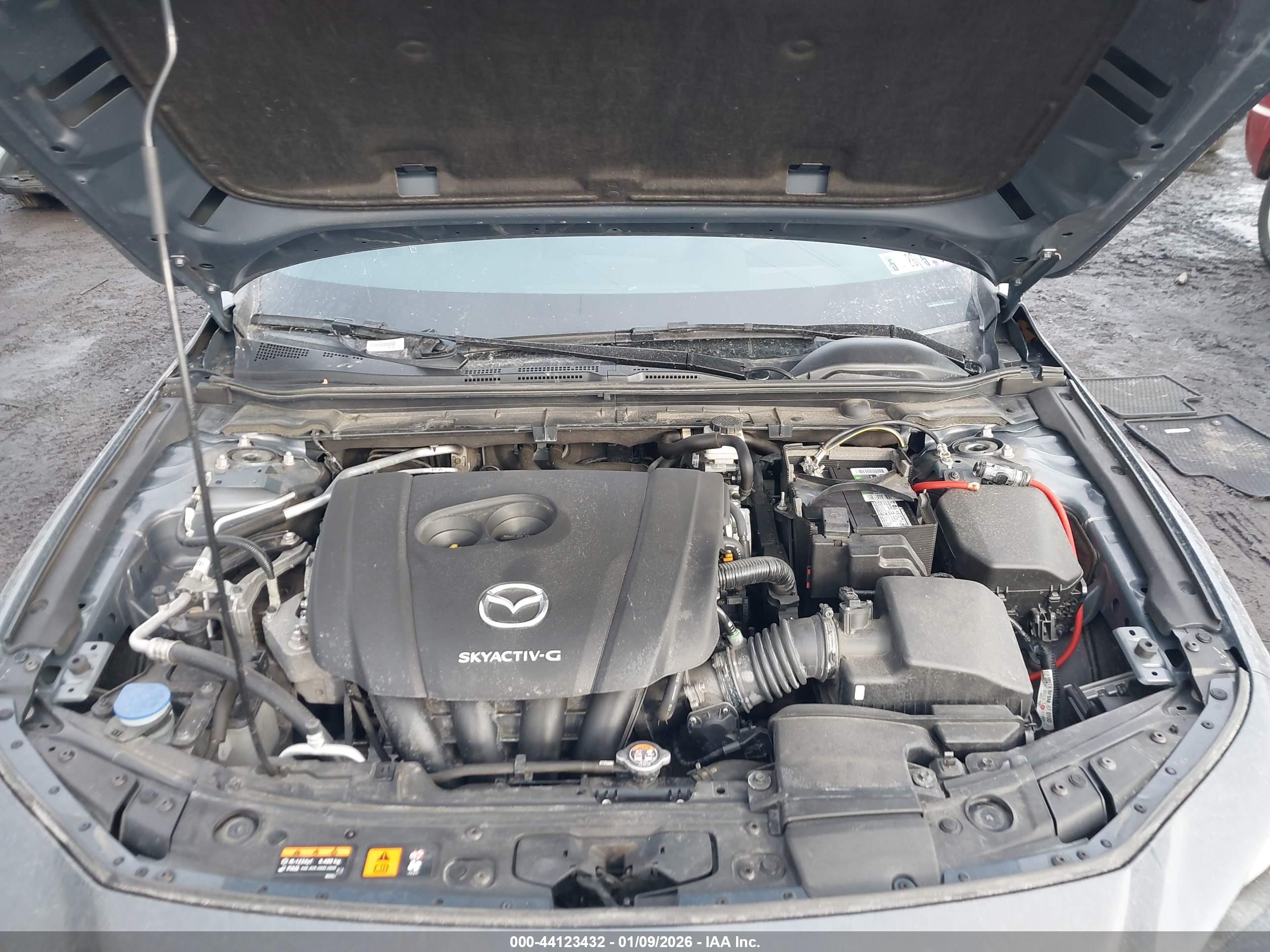 MAZDA MAZDA3 image 10
