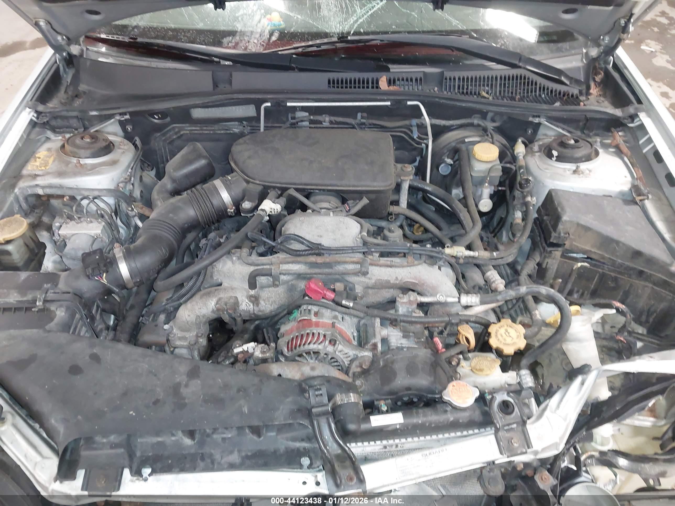 SUBARU OUTBACK image 10