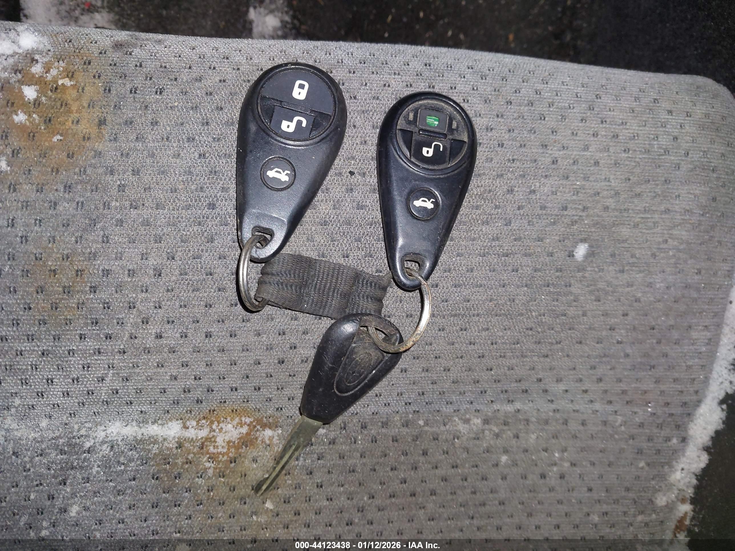 SUBARU OUTBACK image 11